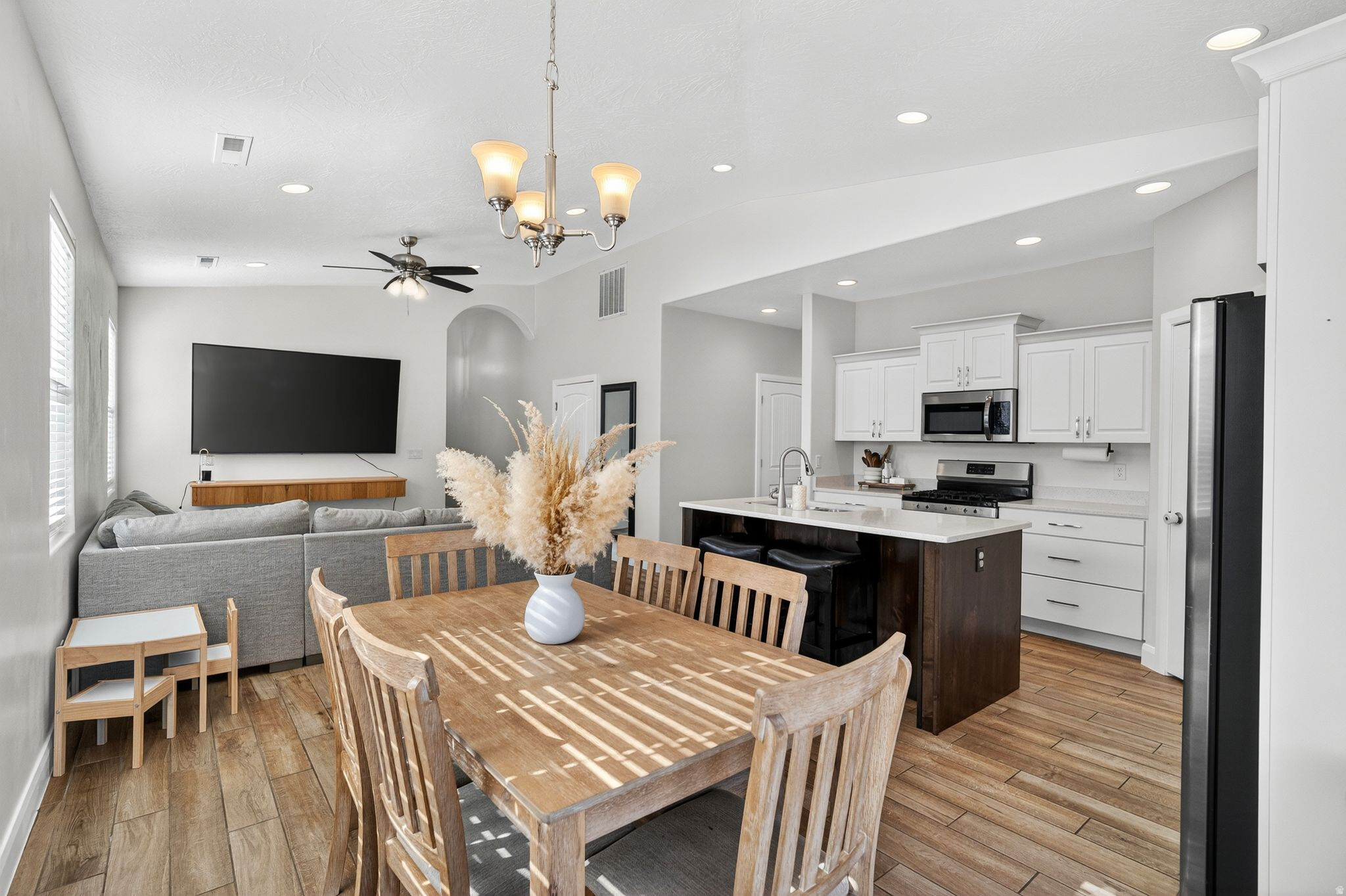 ZIONS GATE ESTATES PH 3 - Residential