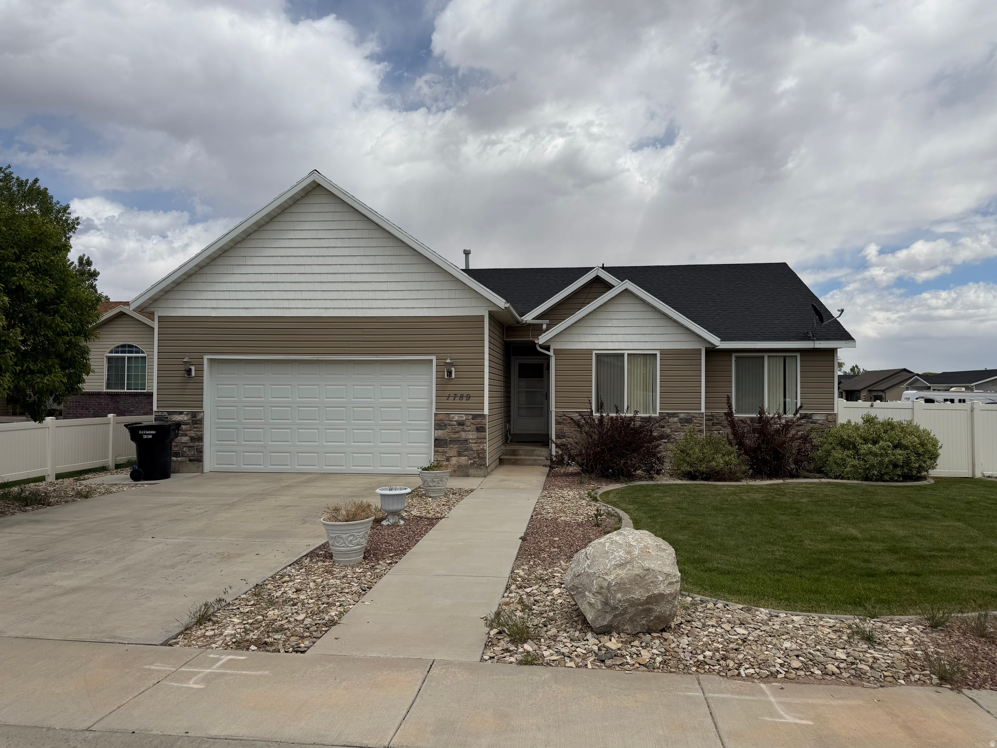 BRIGHTON FARMS - Residential