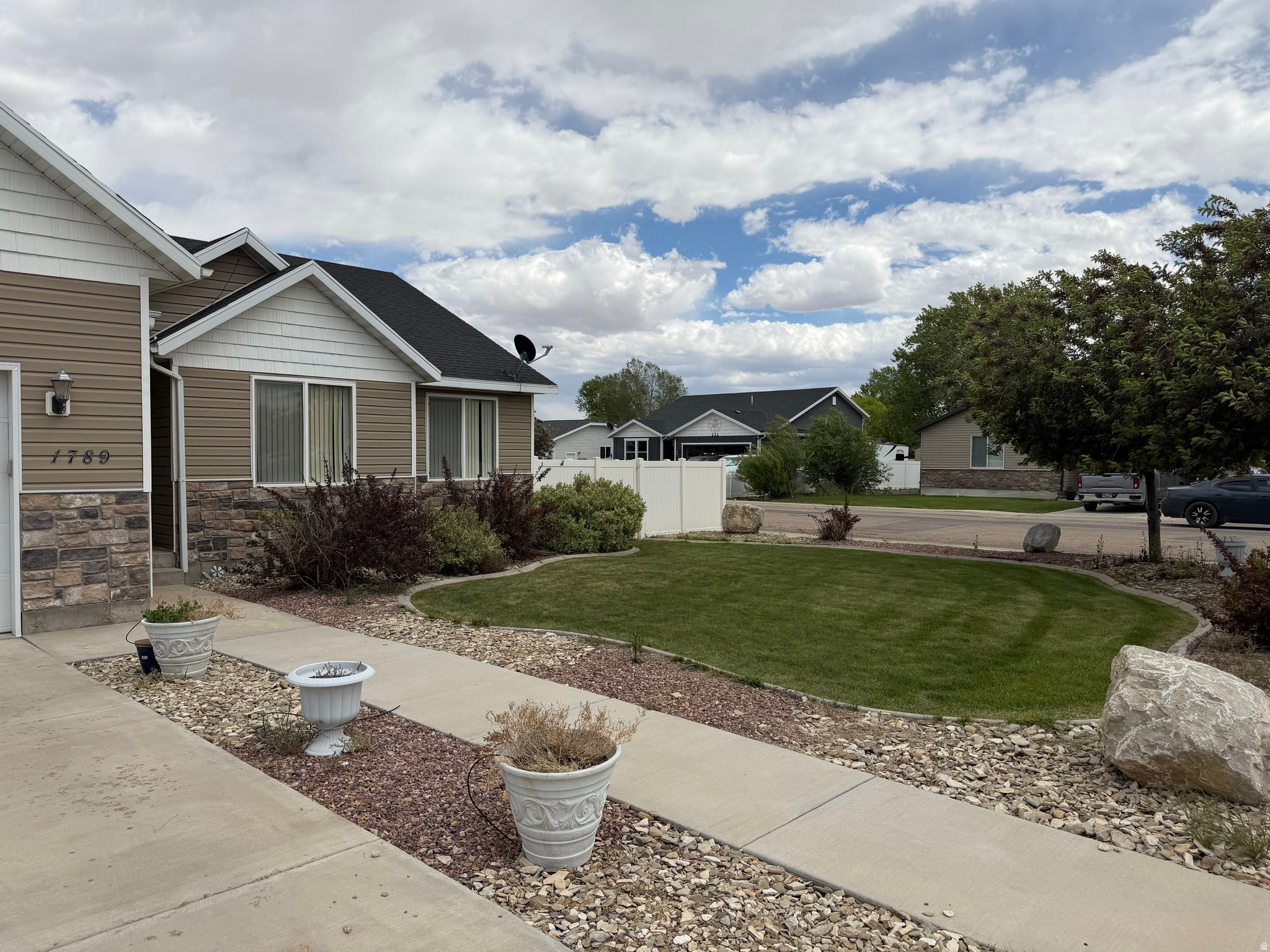 BRIGHTON FARMS - Residential