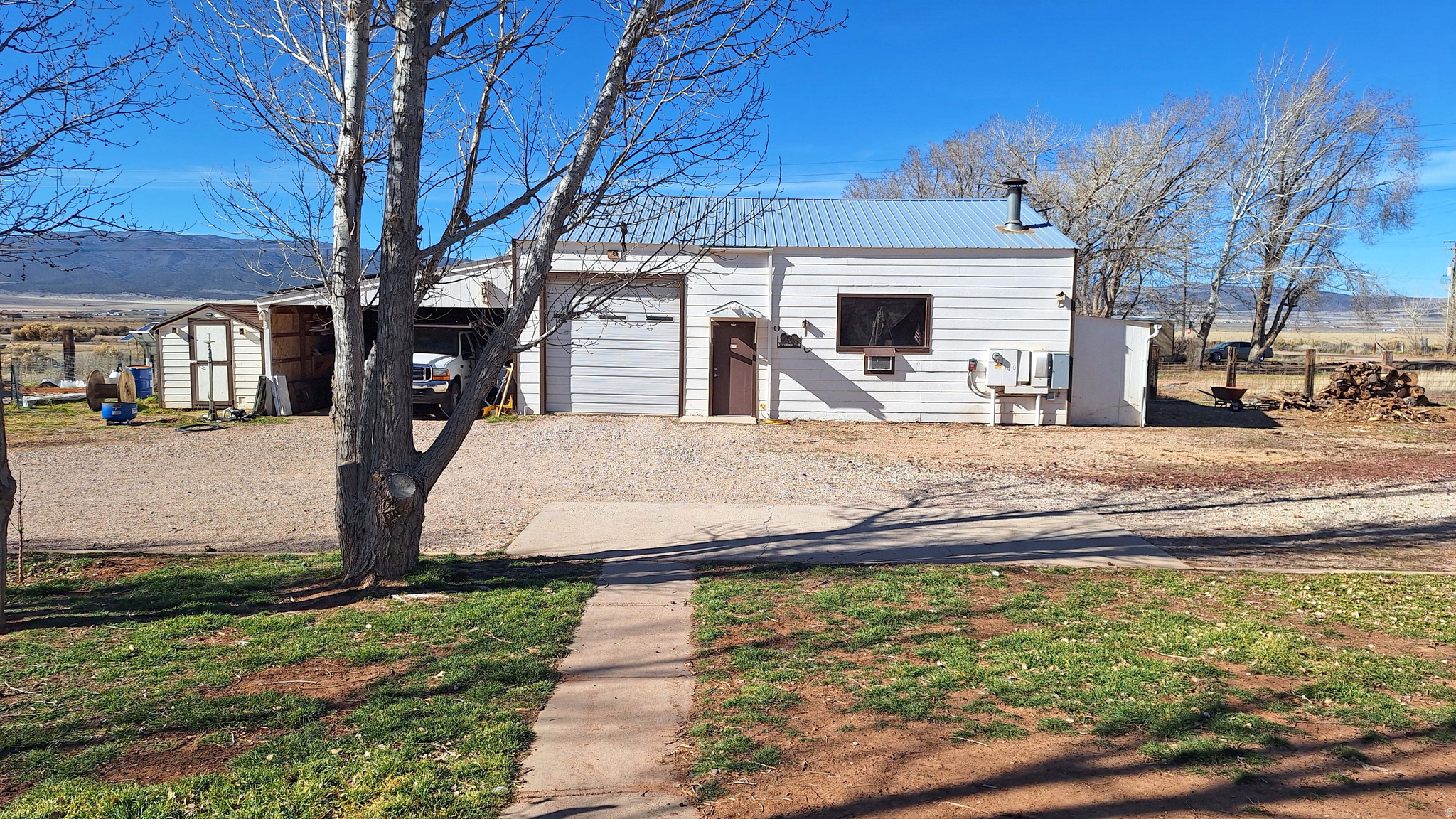 RAINBOW RANCHOS - Residential
