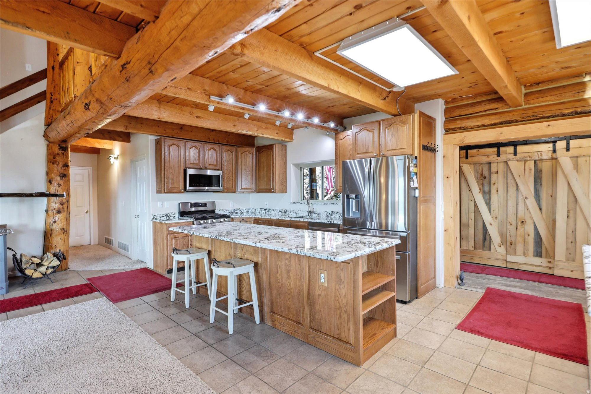 SKYLINE MOUNTAIN RESORT - Residential