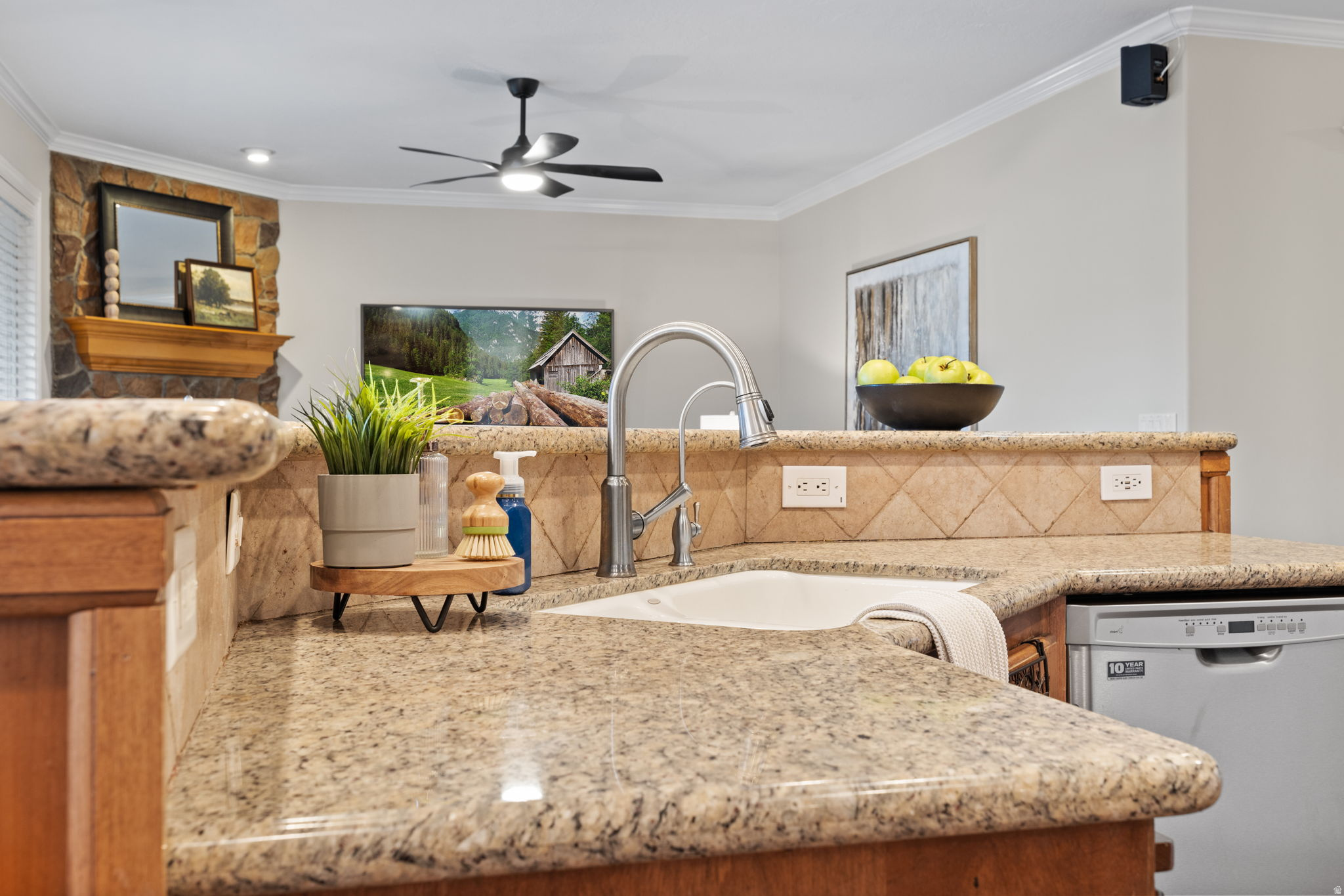 DRY CREEK BENCH - Residential