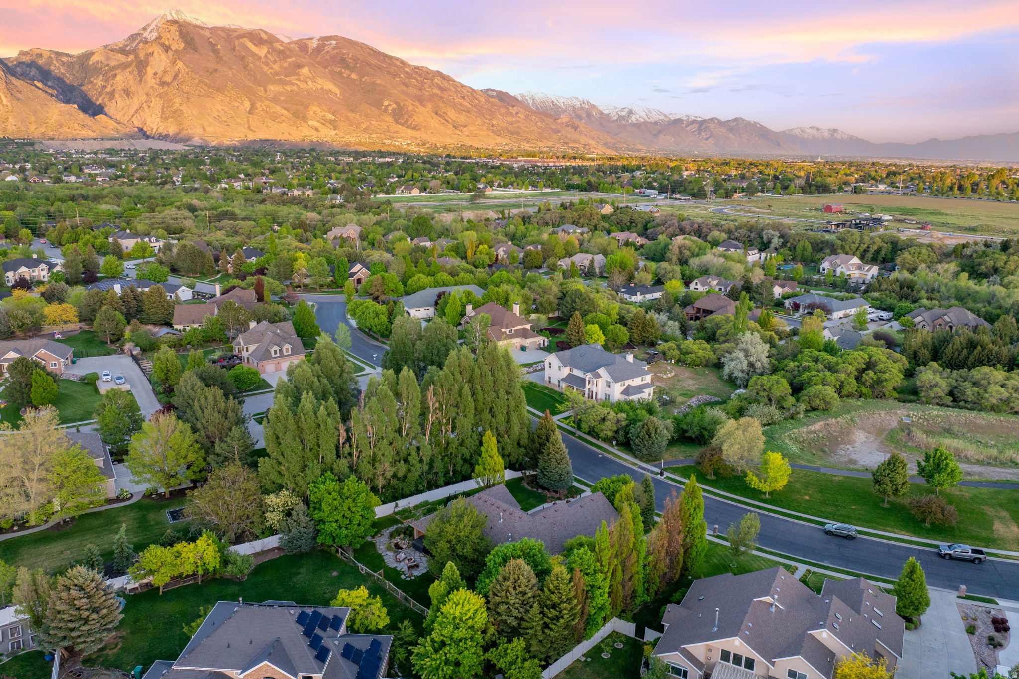 DRY CREEK BENCH - Residential