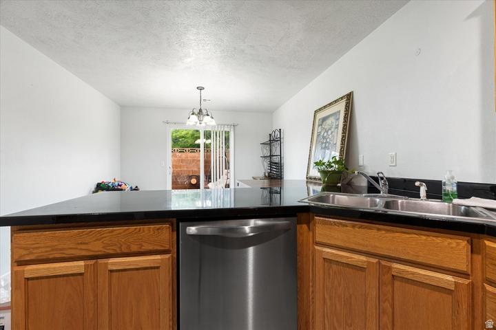 PECAN MEADOWS 4 - Residential