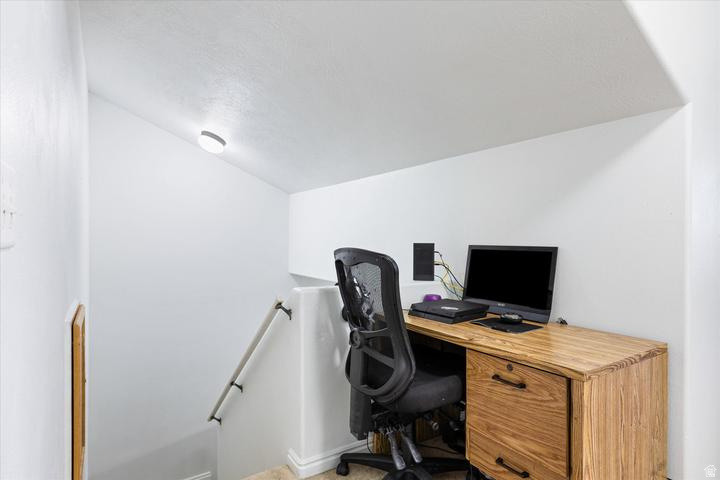 PECAN MEADOWS 4 - Residential