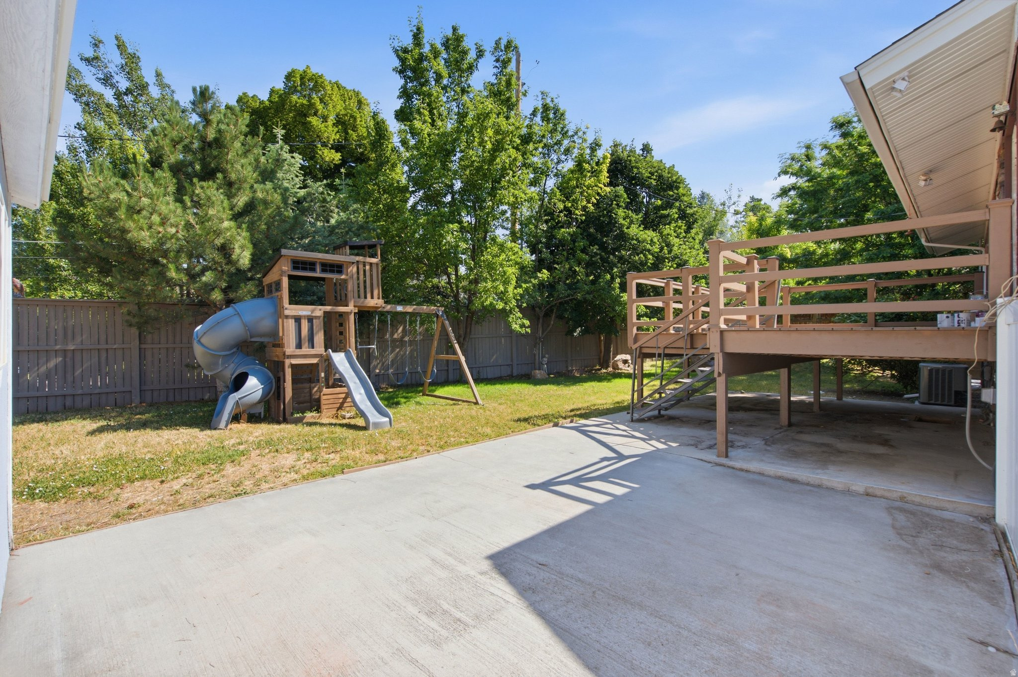 KAY CIRCLE SUB - Residential