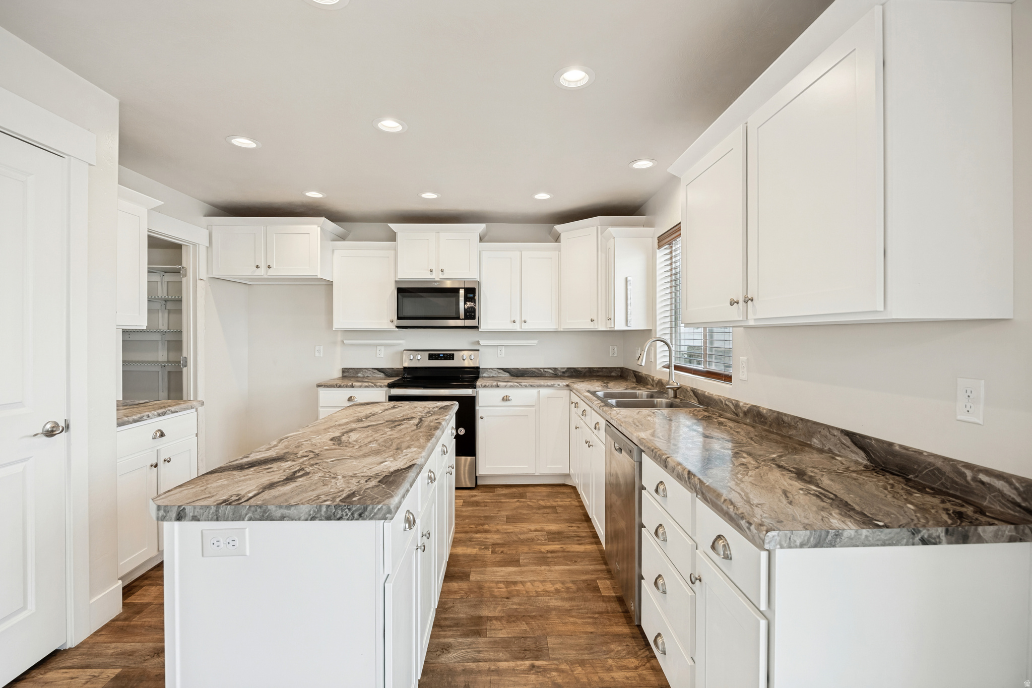 WELLS CROSSING SUBDIVISION - Residential