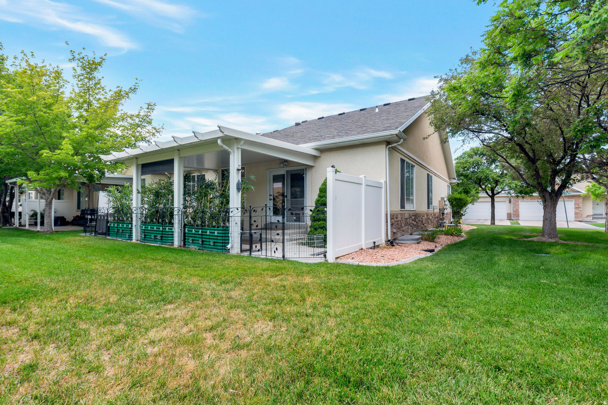 FARMS AT TITHING HIL - Residential
