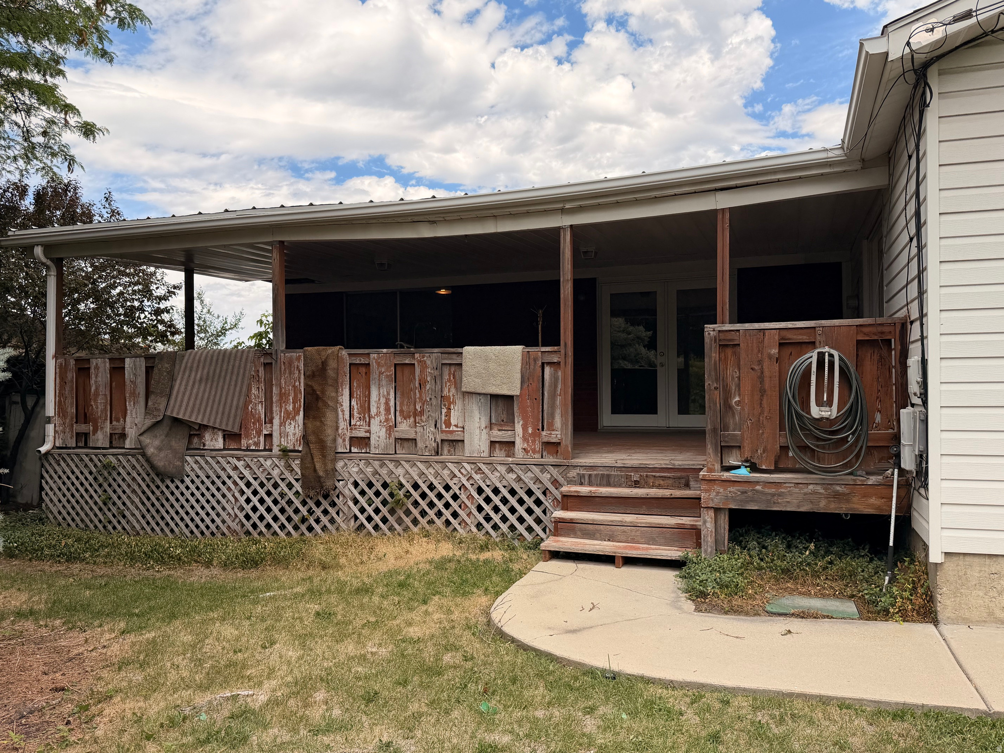 COLONIAL HEIGHTS - Residential