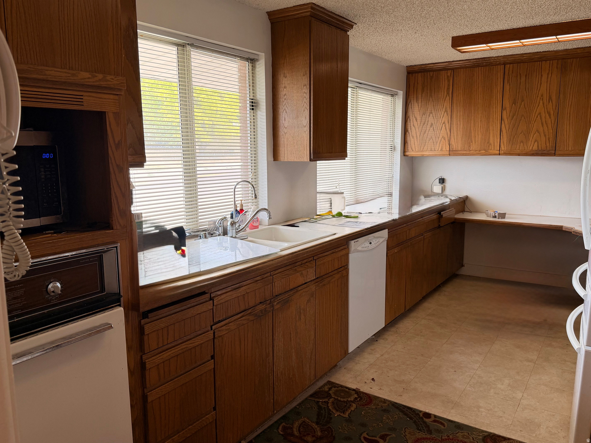 COLONIAL HEIGHTS - Residential