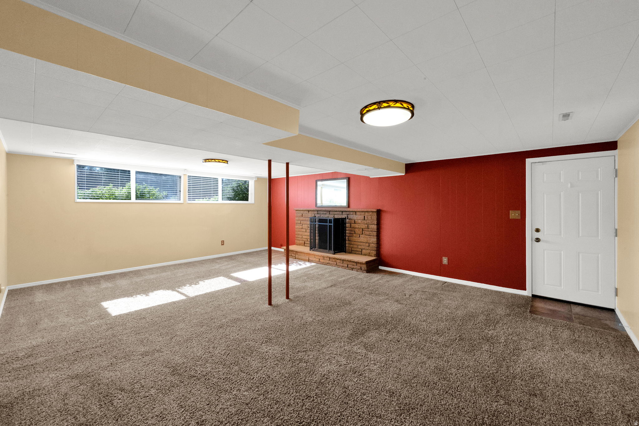 HOLLY HEIGHTS SUB - Residential