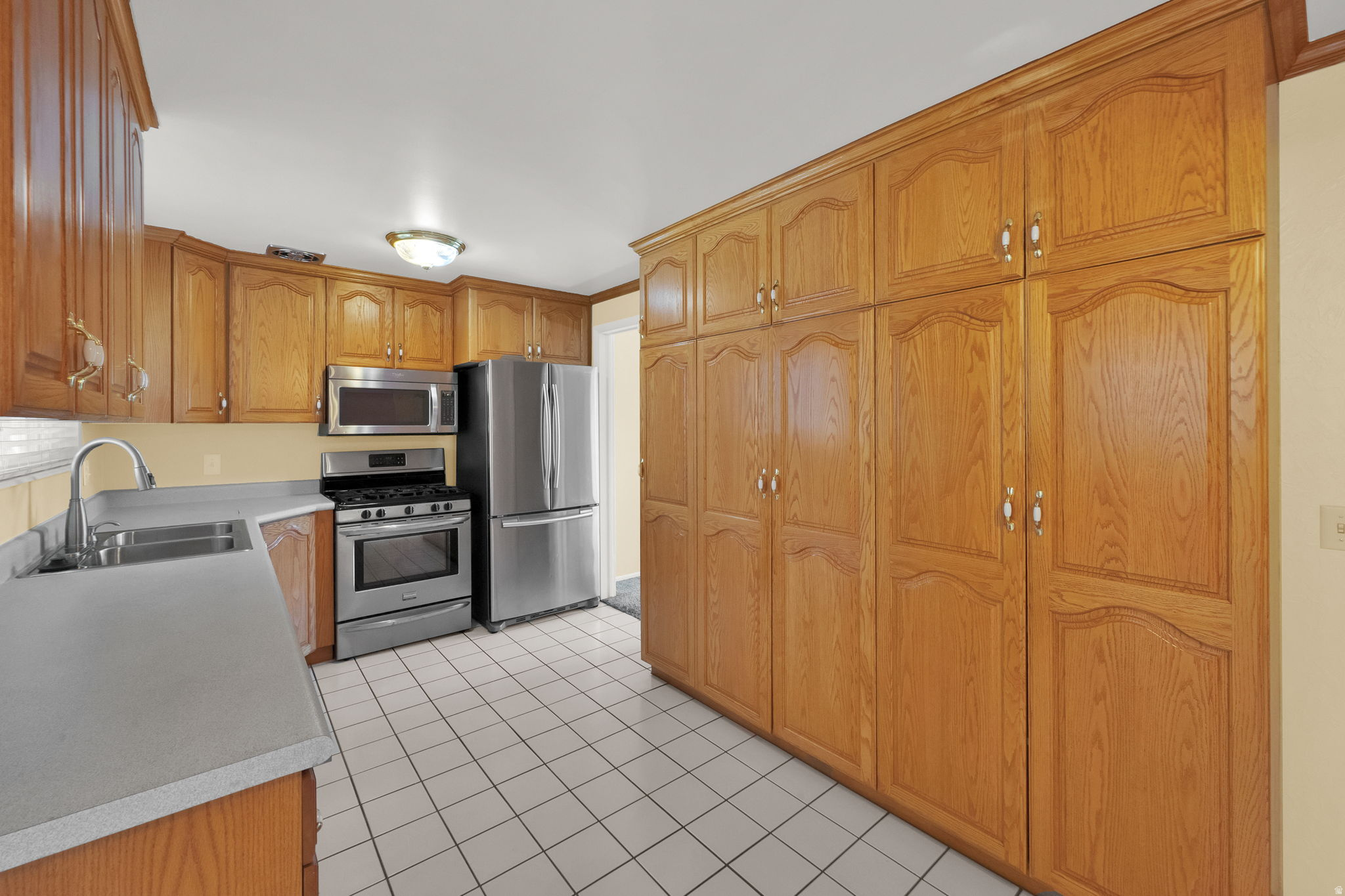 HOLLY HEIGHTS SUB - Residential
