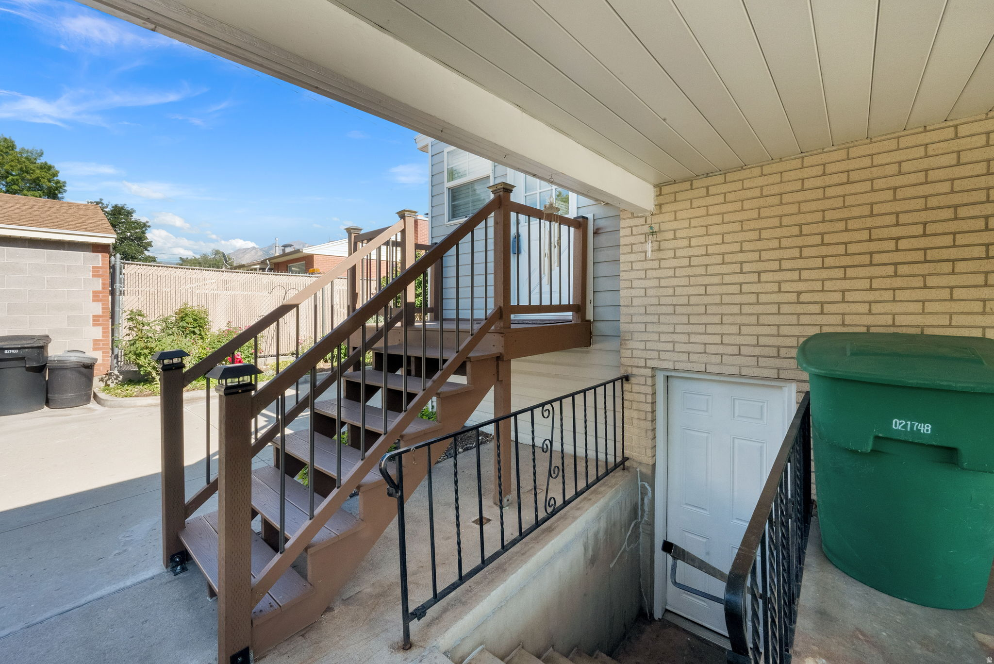 HOLLY HEIGHTS SUB - Residential
