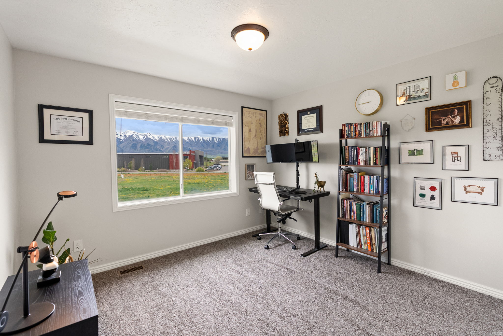 SPRING CREEK - Residential