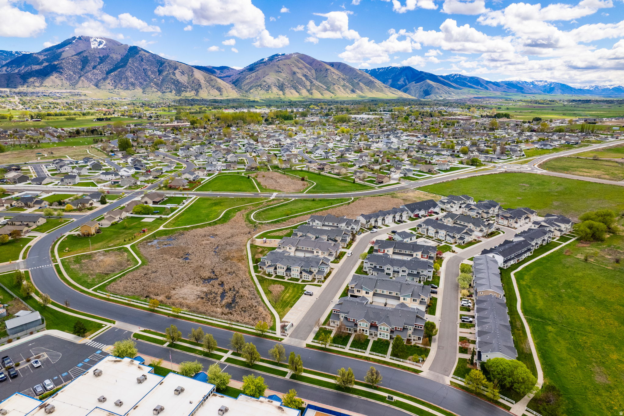 SPRING CREEK - Residential