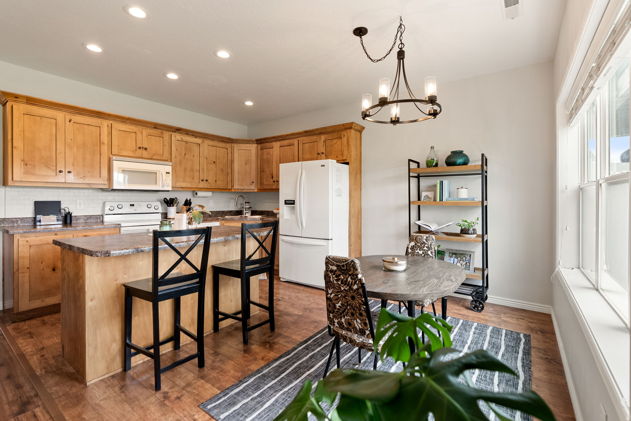 SPRING CREEK - Residential