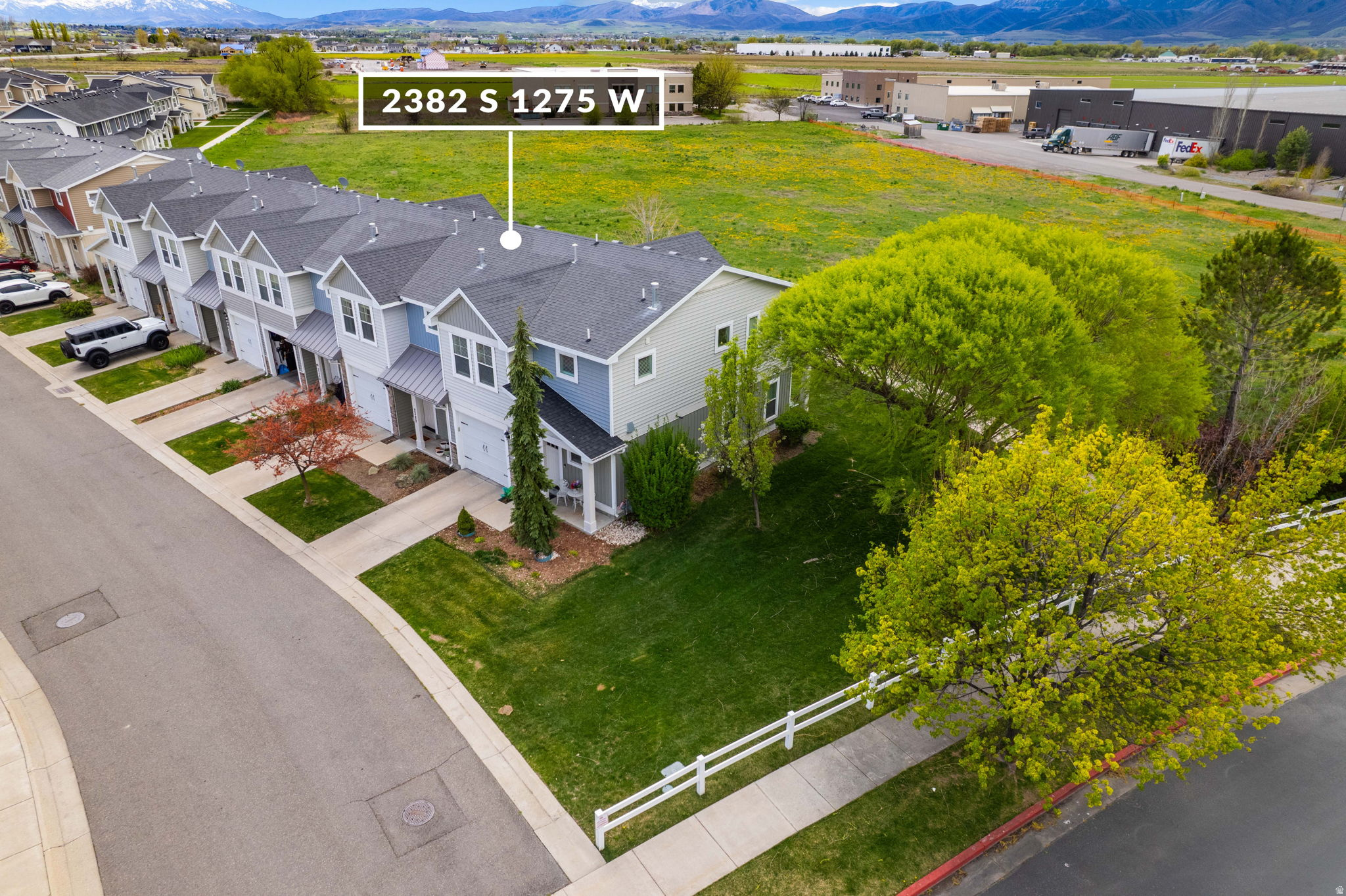 SPRING CREEK - Residential