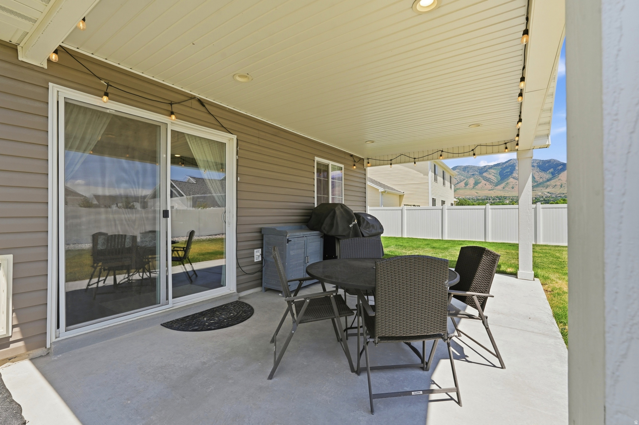 THE COVE - Residential