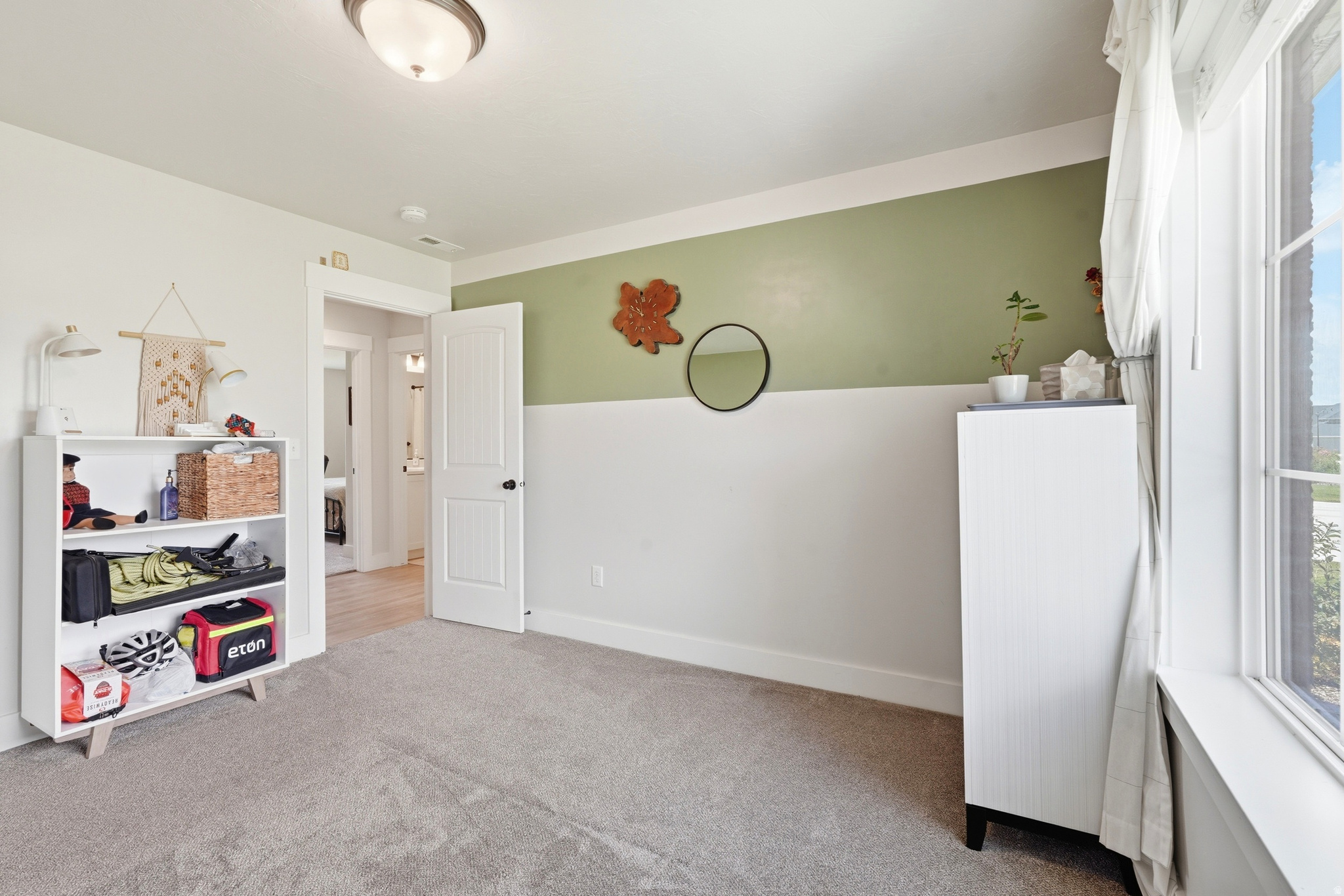 THE COVE - Residential
