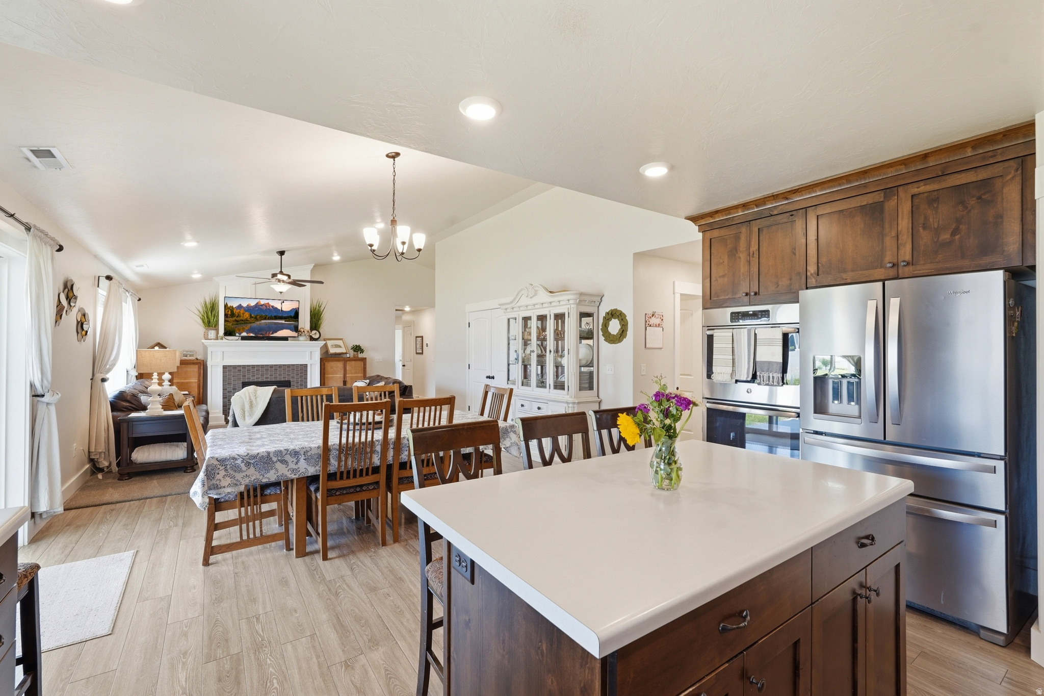 THE COVE - Residential