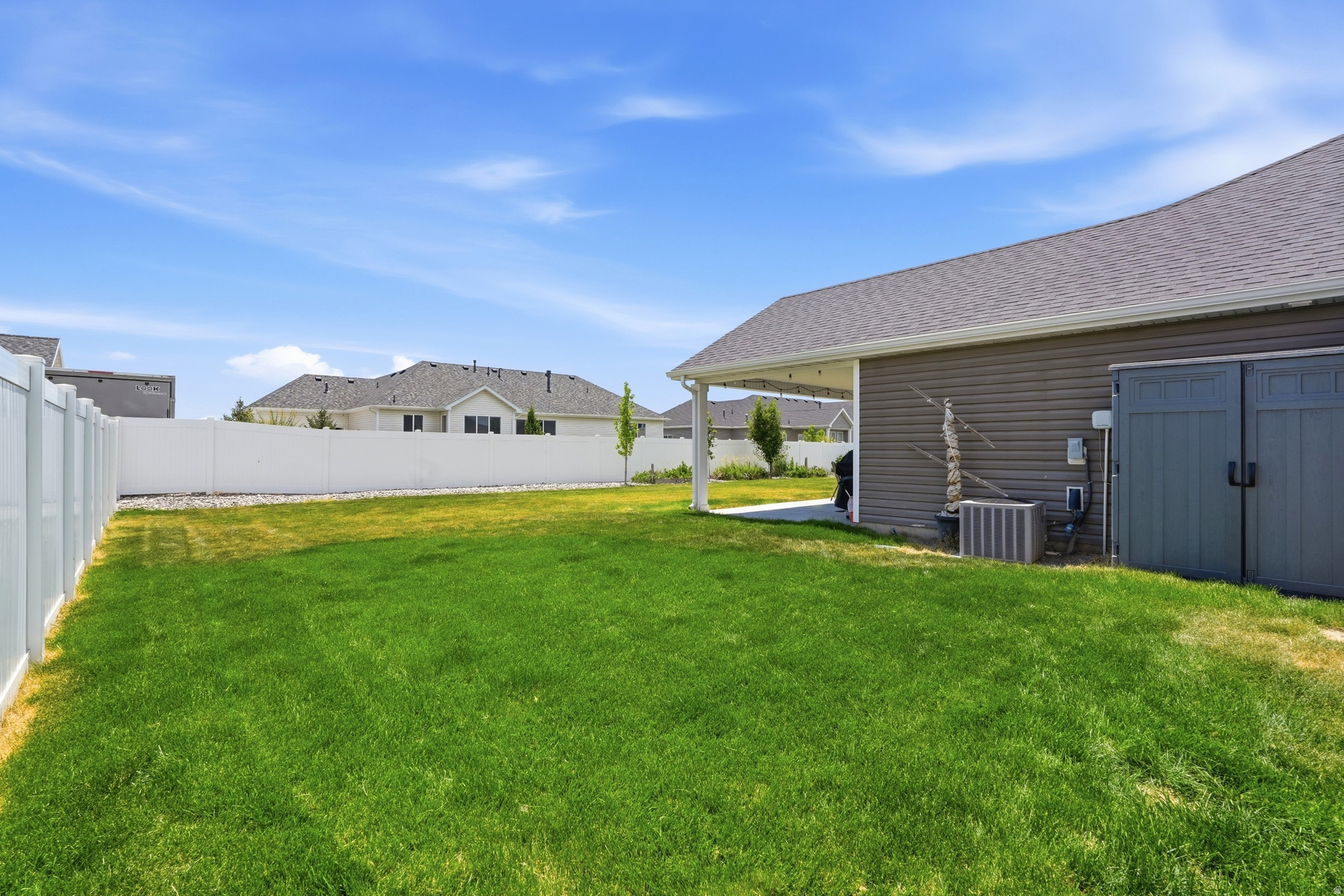 THE COVE - Residential