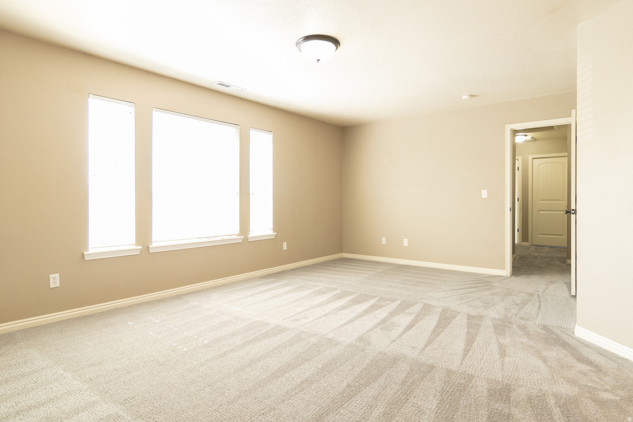 KAUFMAN AND BROAD AT PILGRIMS LANDING - Residential