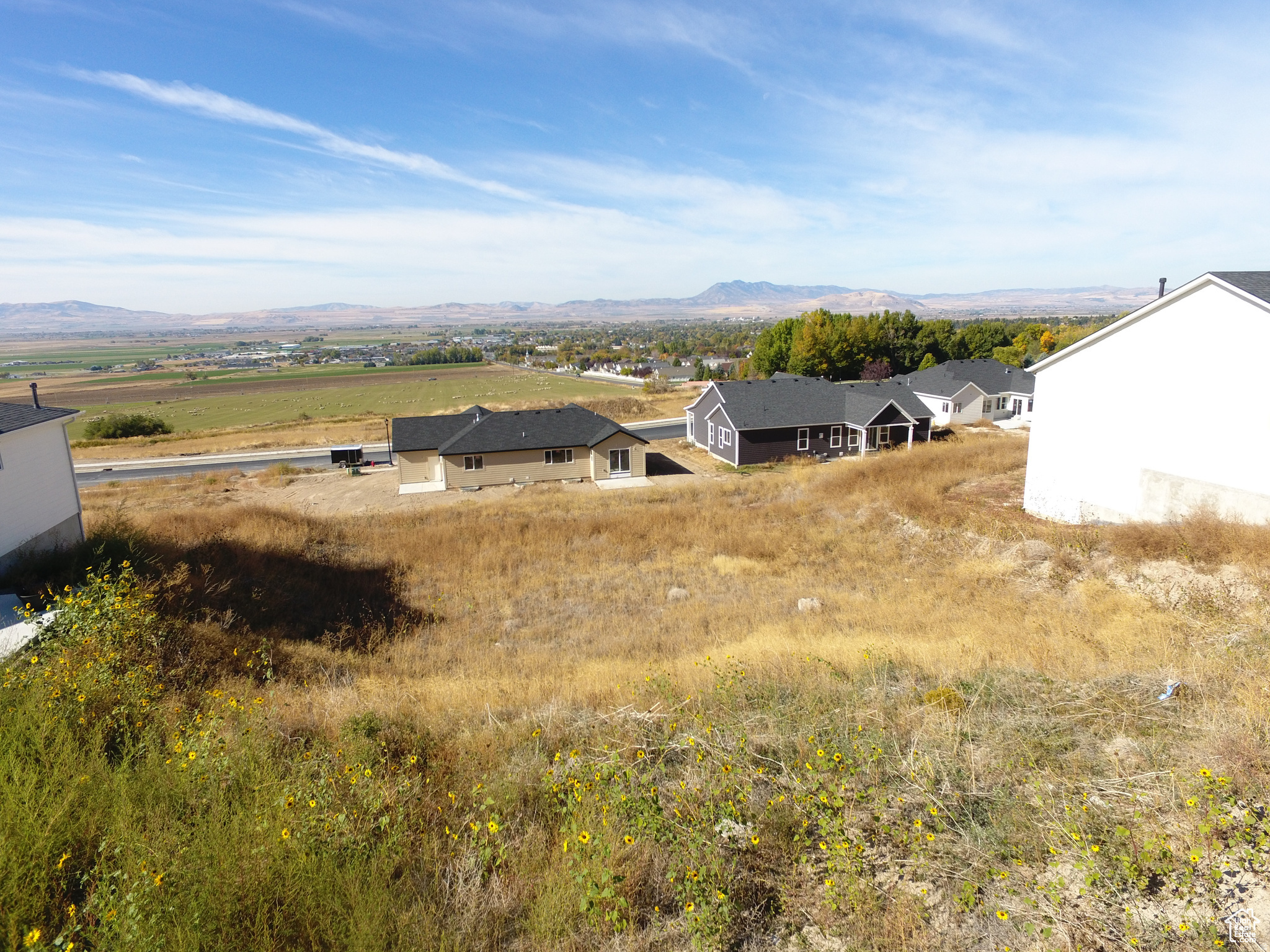SKY VIEW HEIGHTS SUB - Land