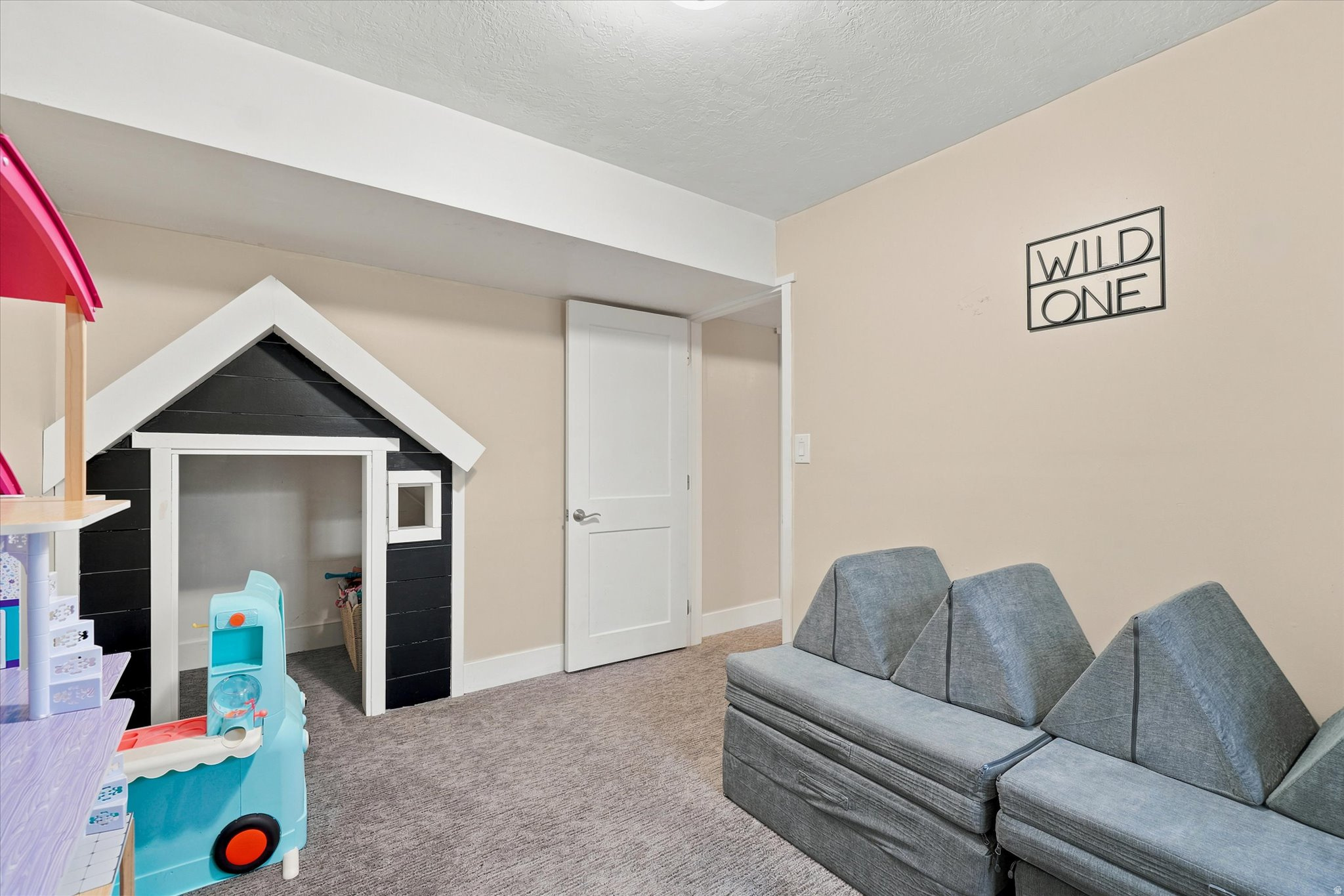 MEADOW GREEN ESTATES - Residential