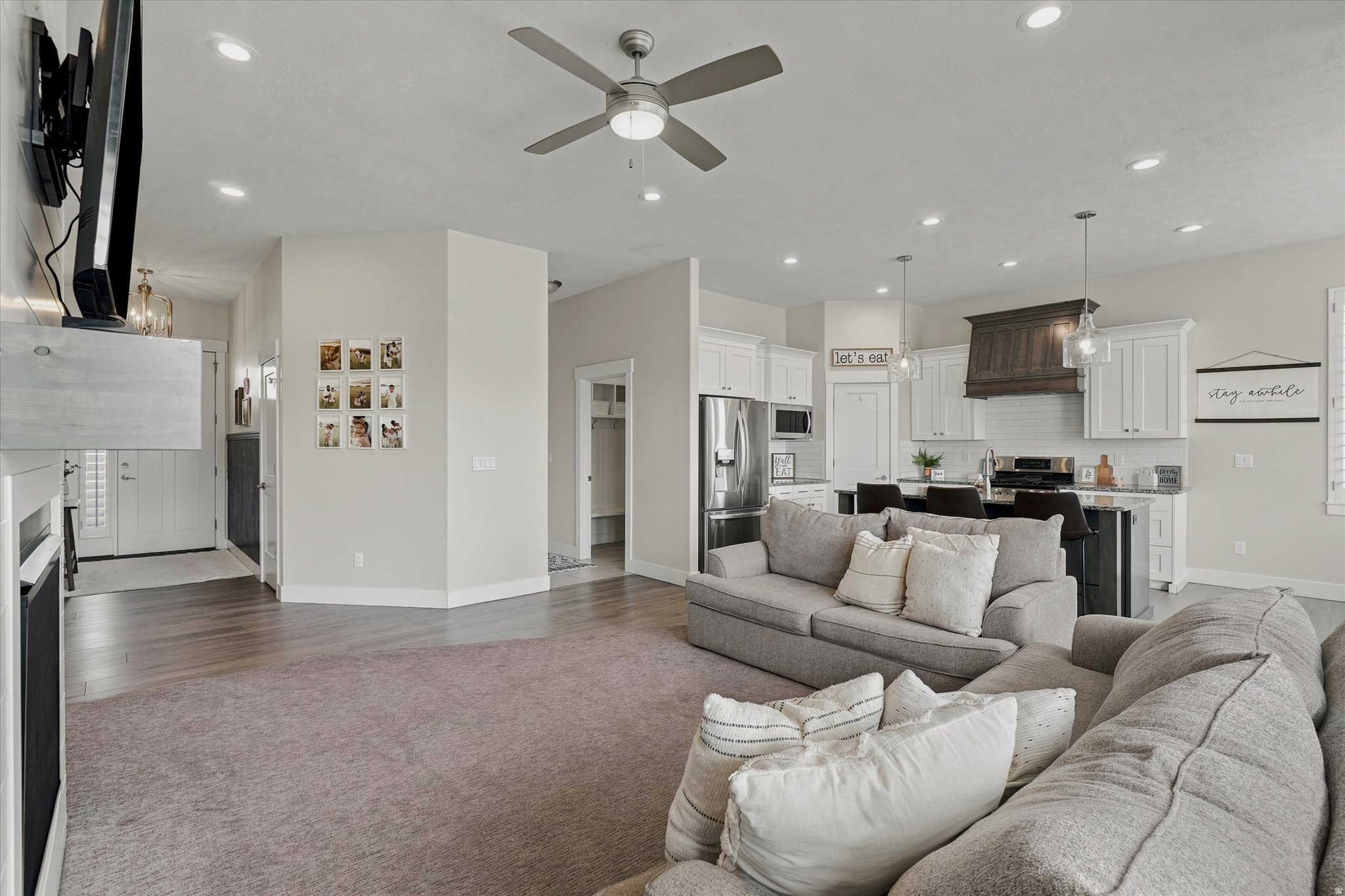 MEADOW GREEN ESTATES - Residential