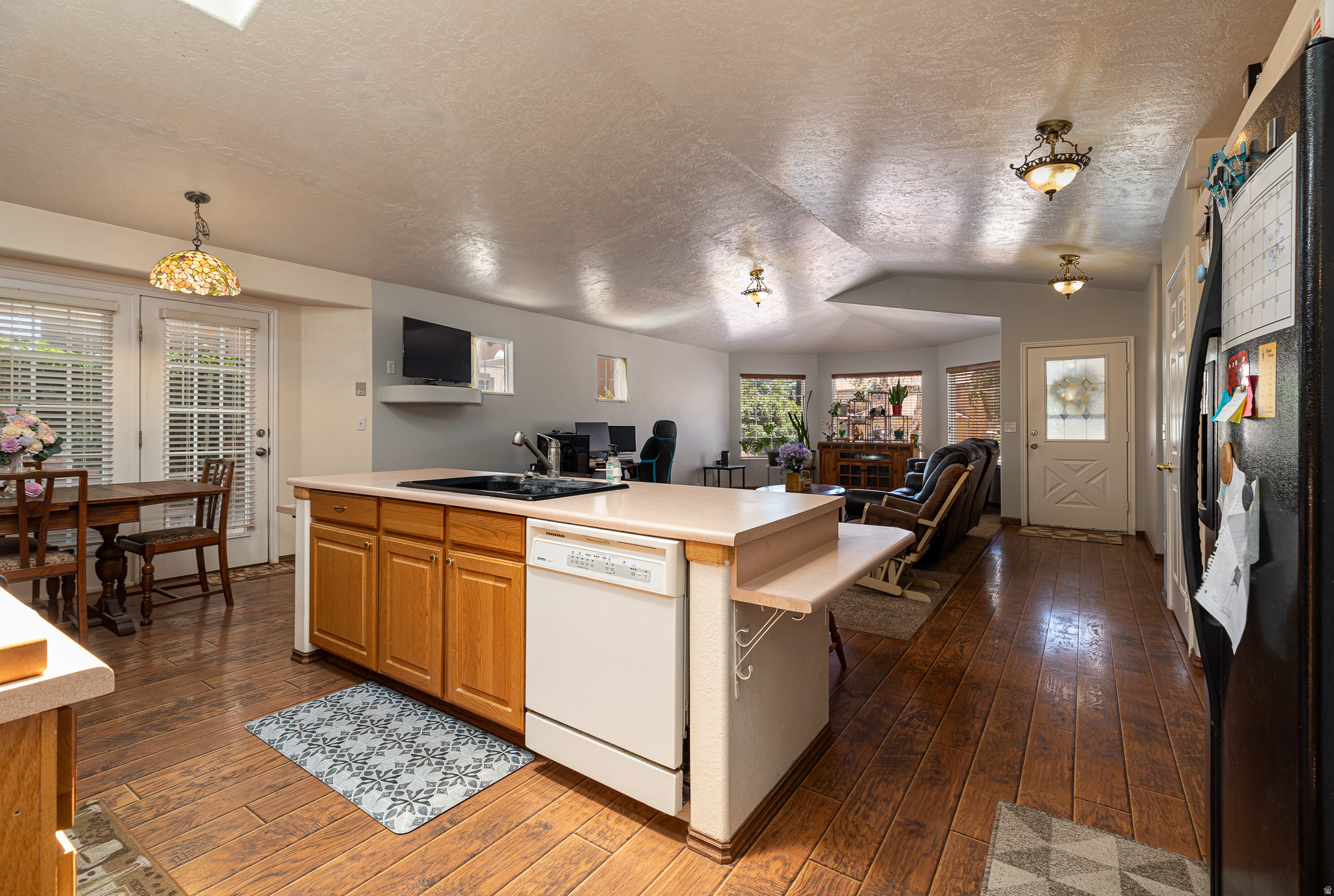 RED SHADOW ESTATES SUBDIVISION - Residential