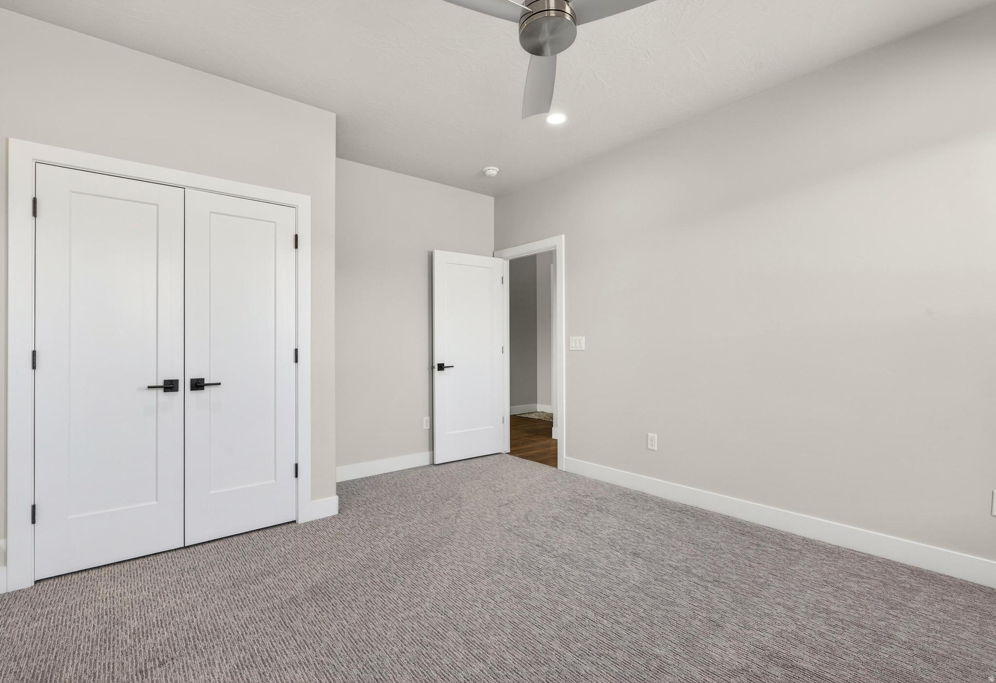 BLACK STONE - Residential