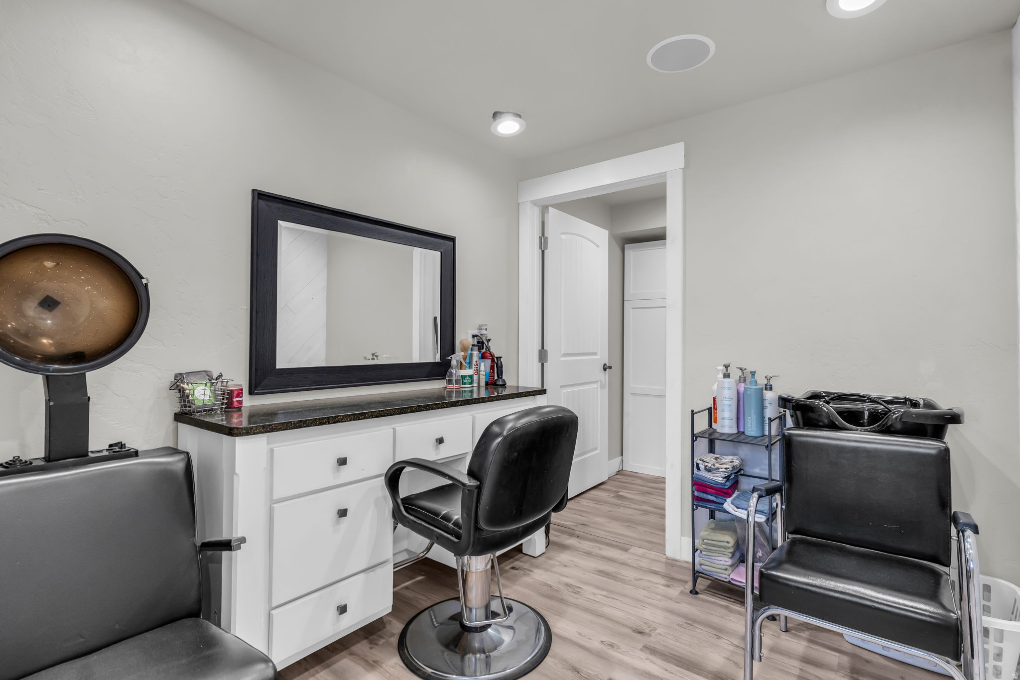 SHADOW BLUFF ESTATES - Residential