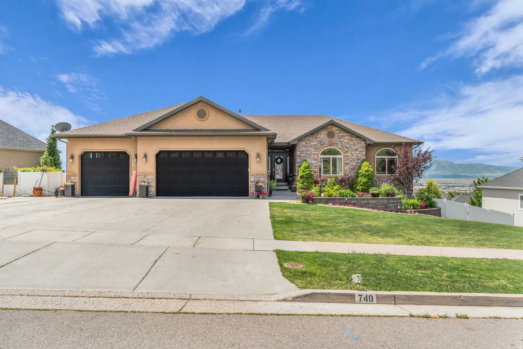 SHADOW BLUFF ESTATES - Residential
