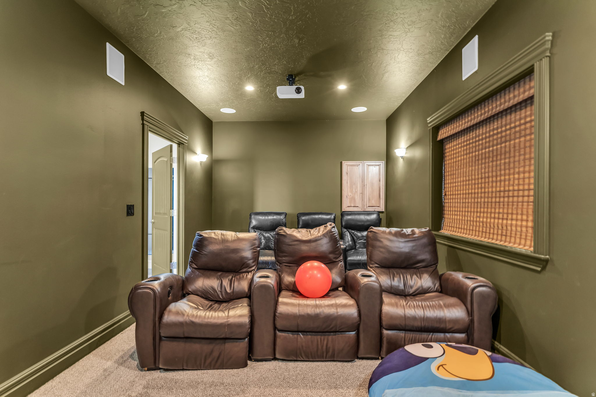 SHADOW BLUFF ESTATES - Residential