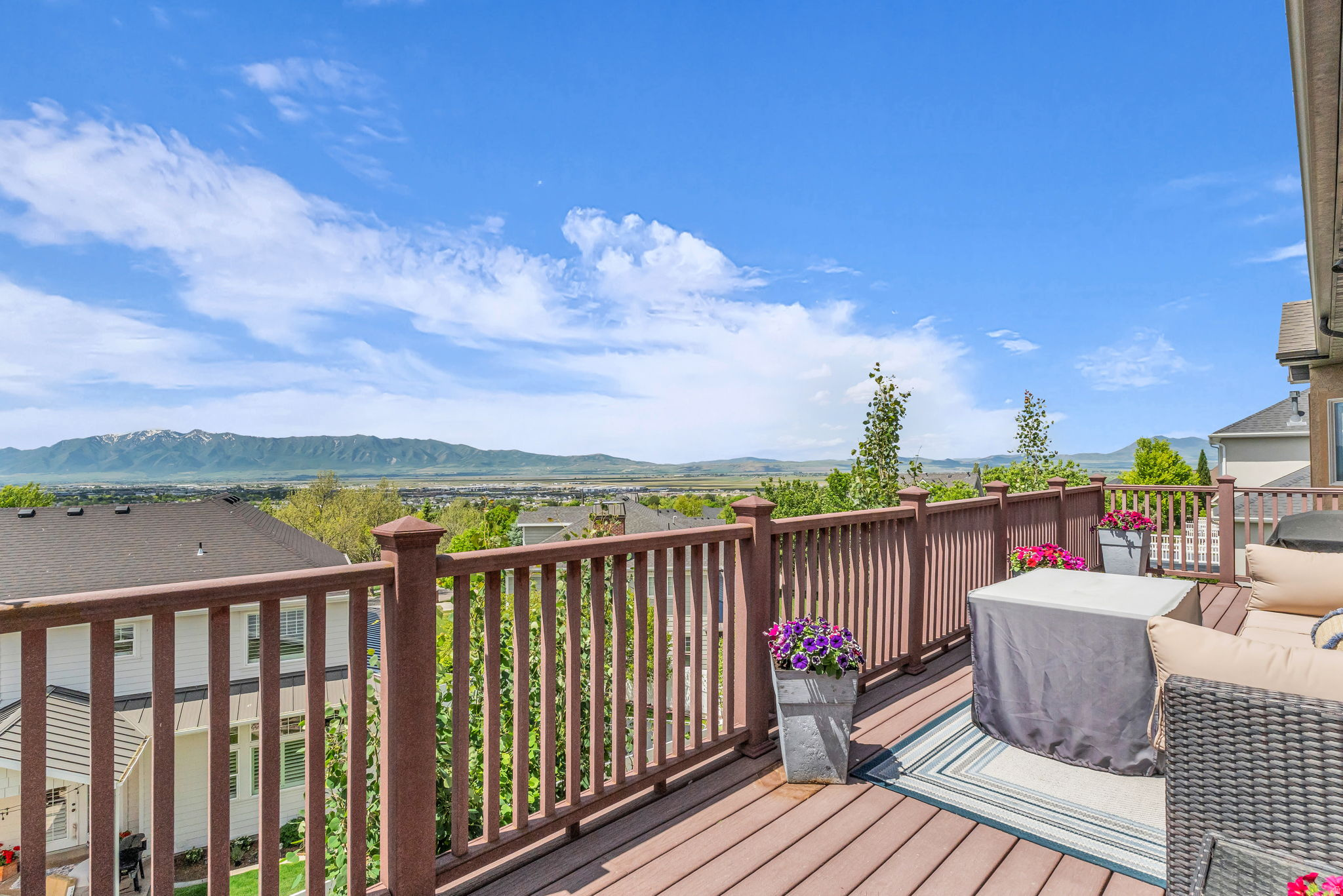 SHADOW BLUFF ESTATES - Residential
