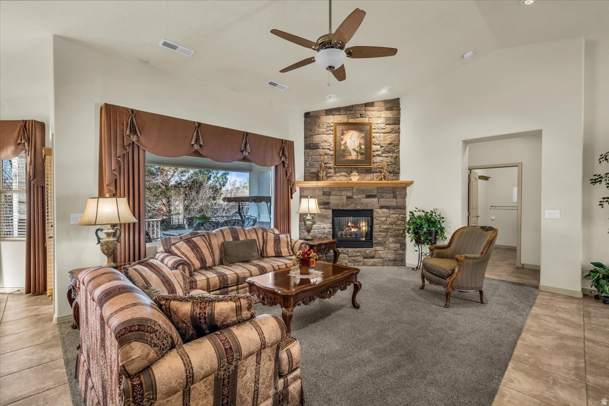 EMERALD SPRINGS TOWNHOMES - Residential