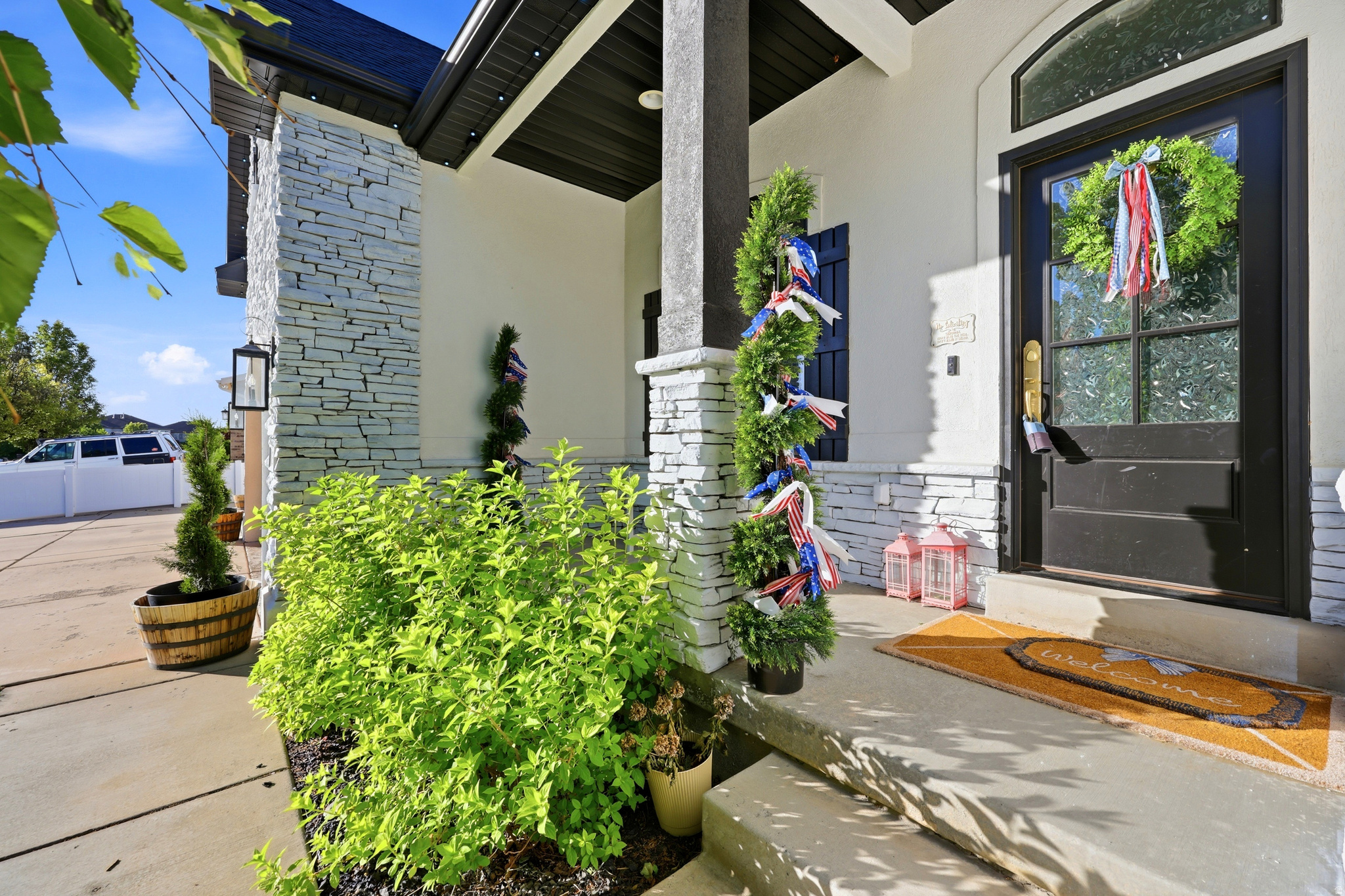 MEADOWS - Residential