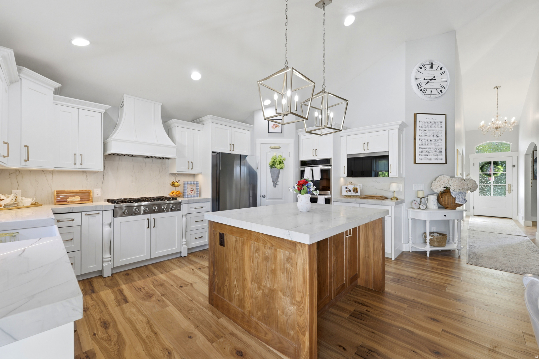 MEADOWS - Residential