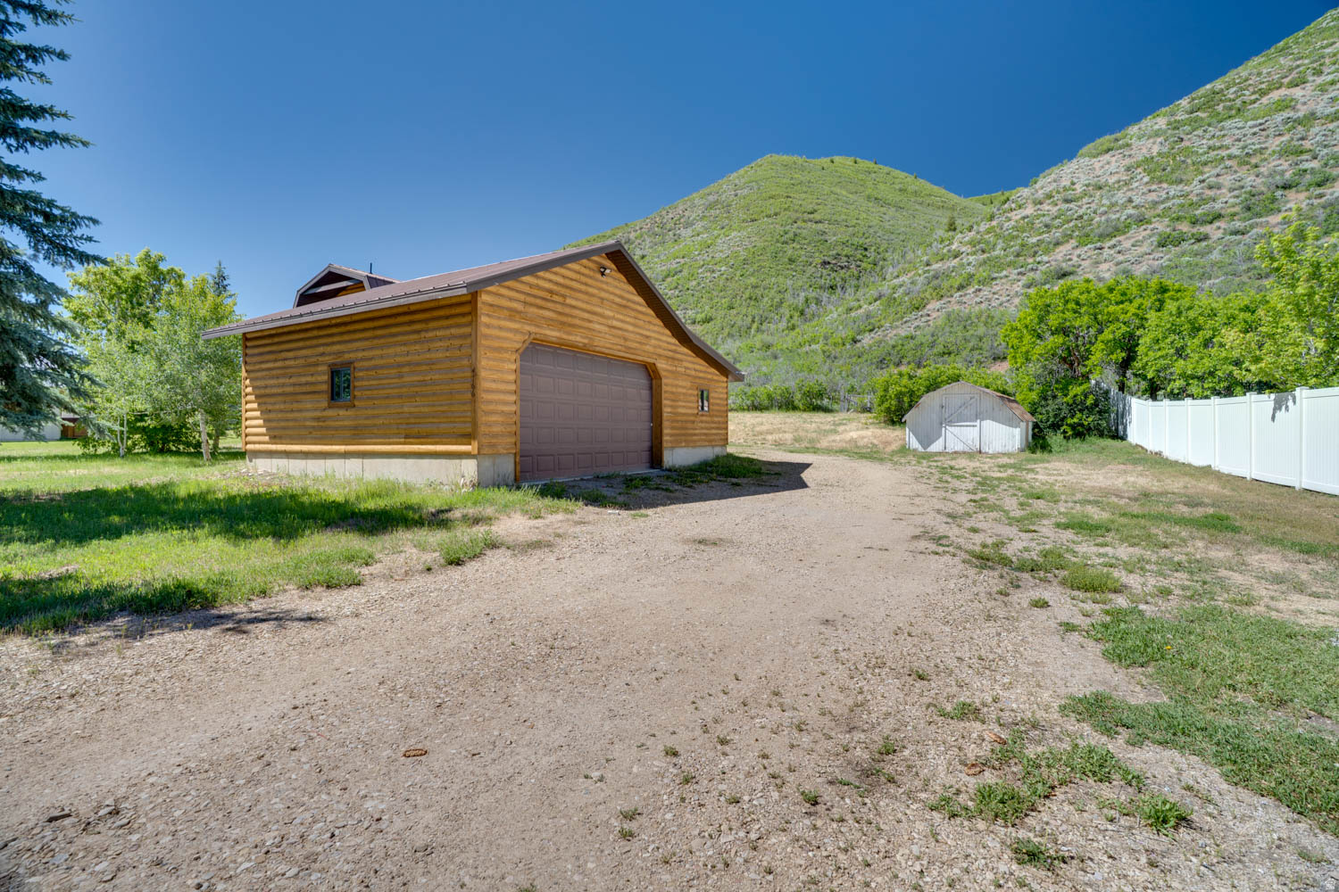 STORM HAVEN - Residential