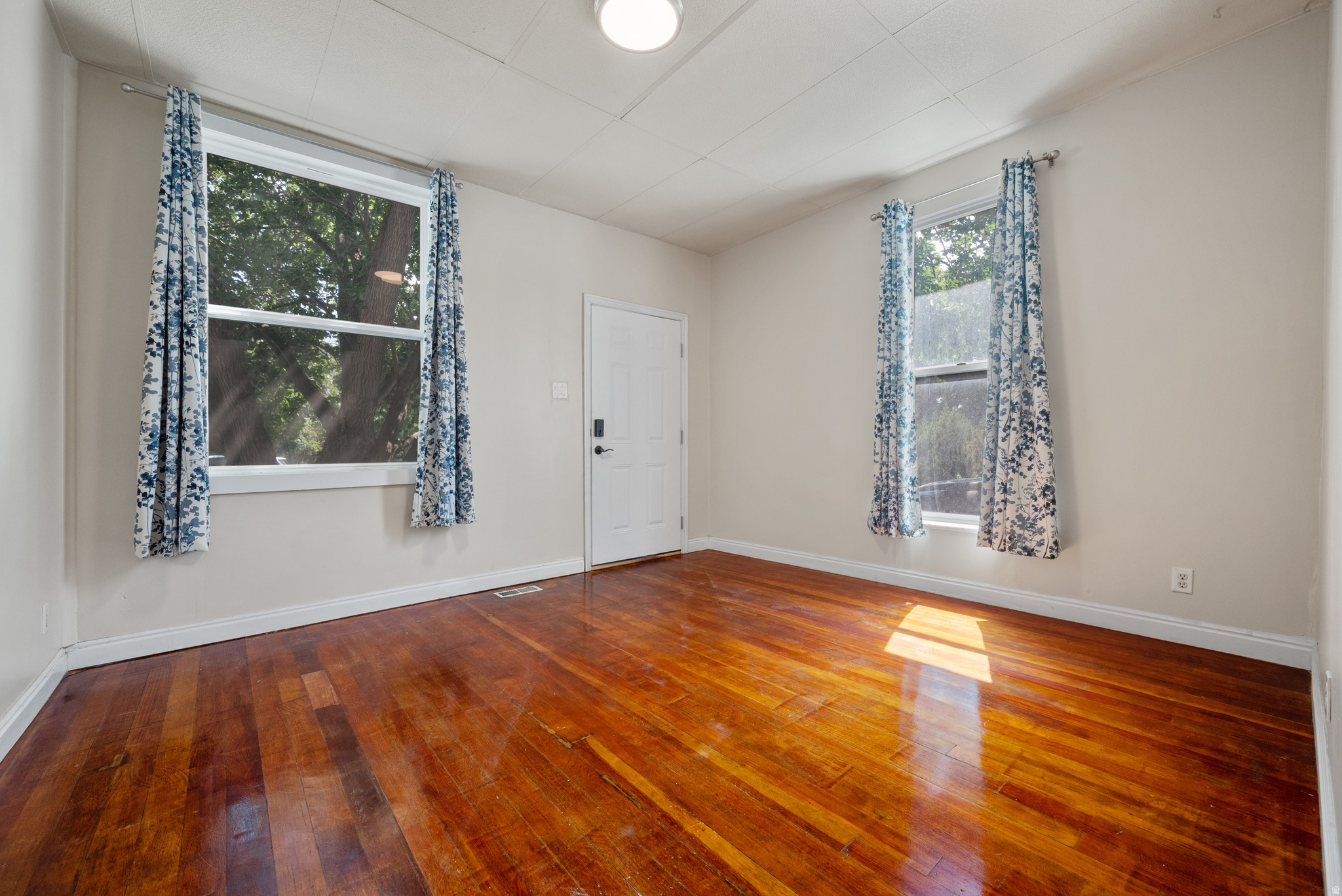 NORWOOD PLACE - Residential