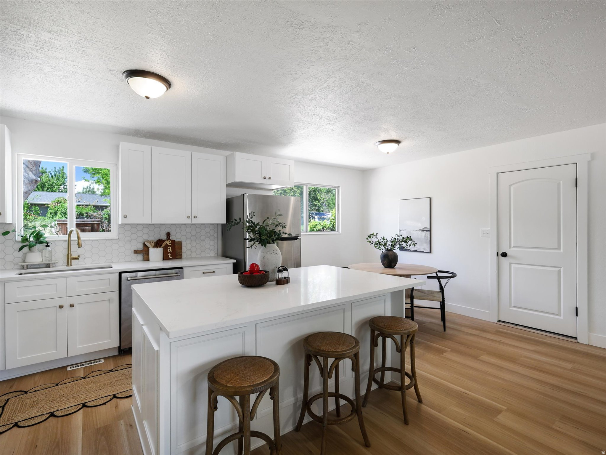 HOLLOW ESTATES - Residential