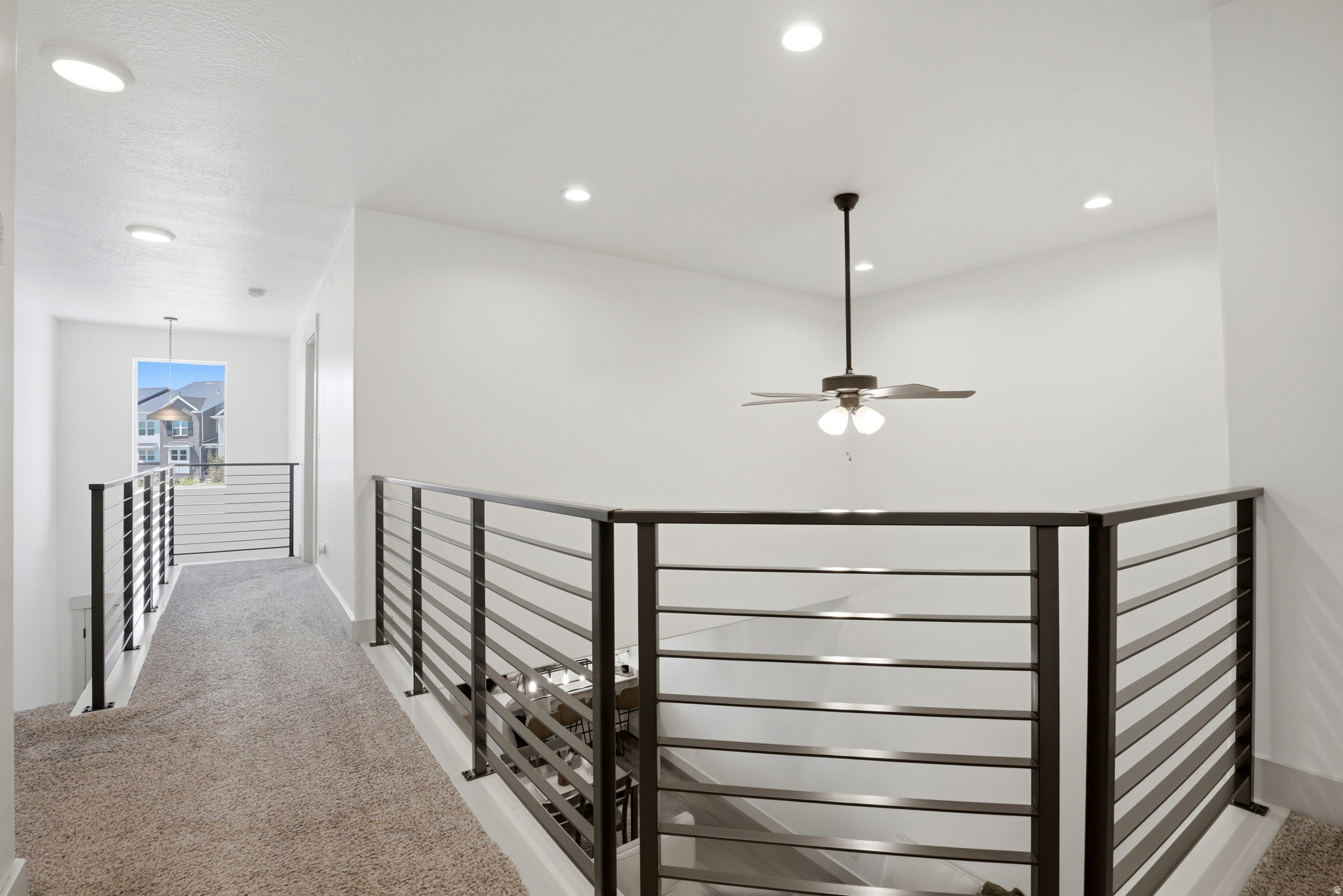MOUNTAIN RIDGE - Residential