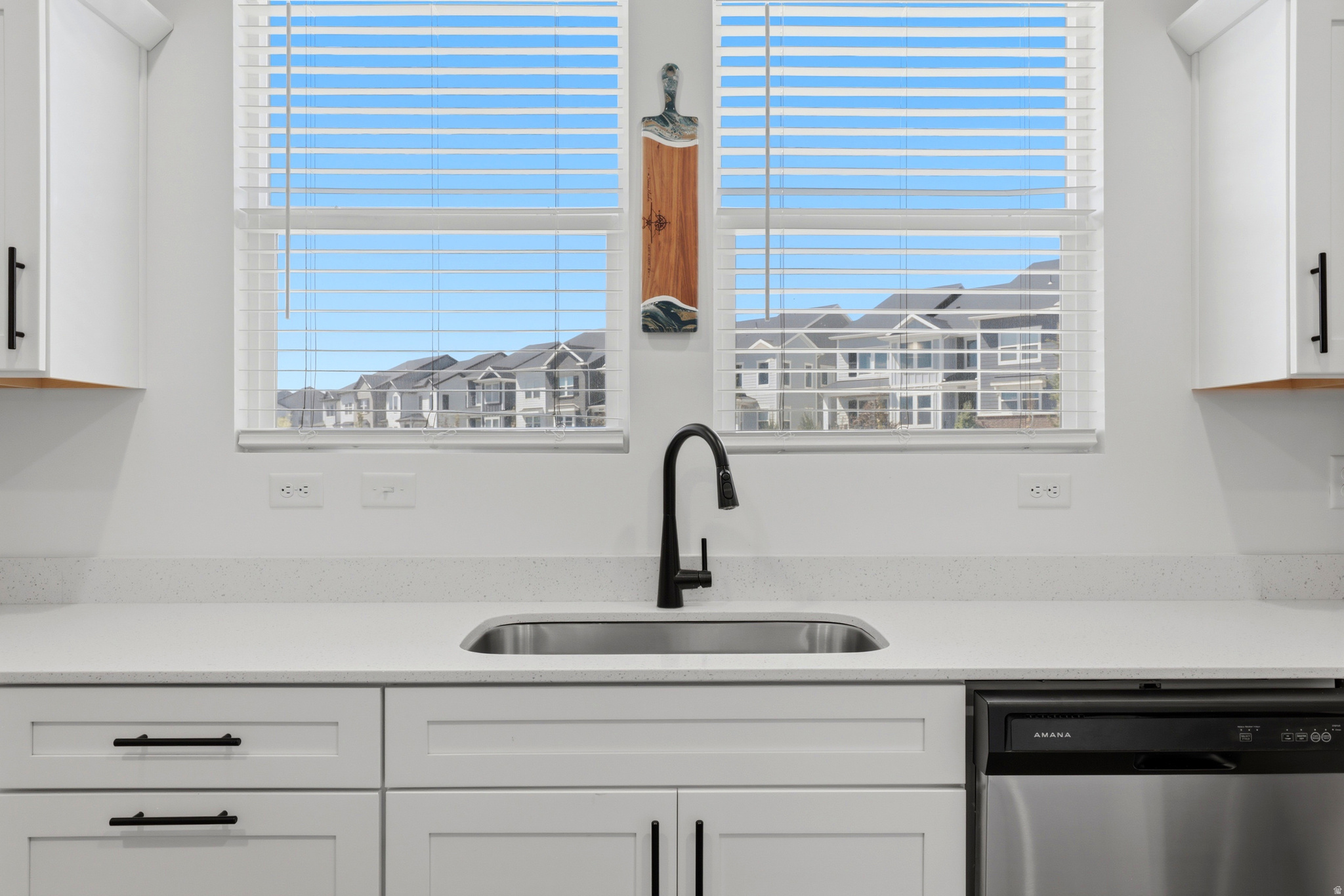 MOUNTAIN RIDGE - Residential