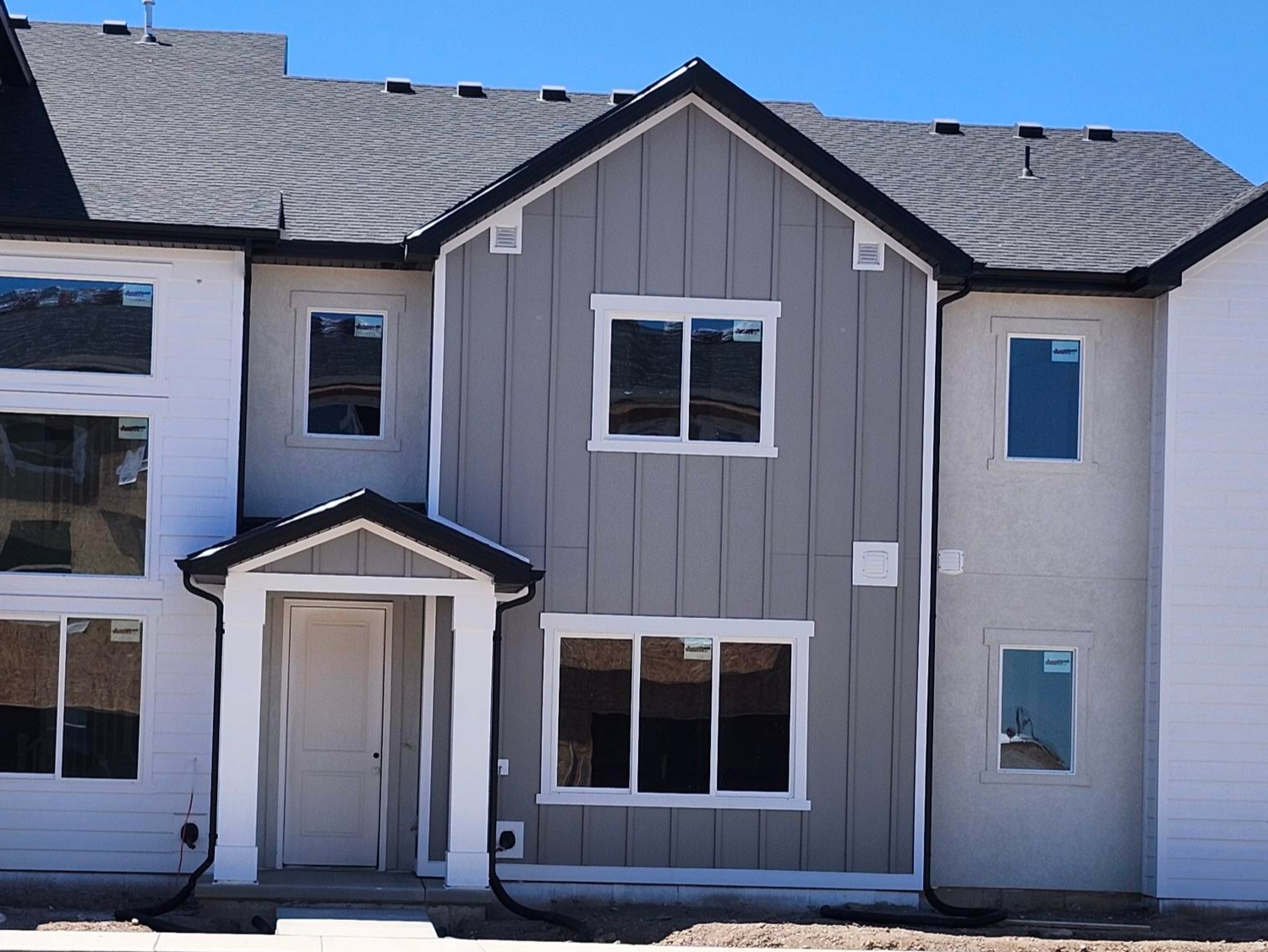HARMONY PLACE - Residential