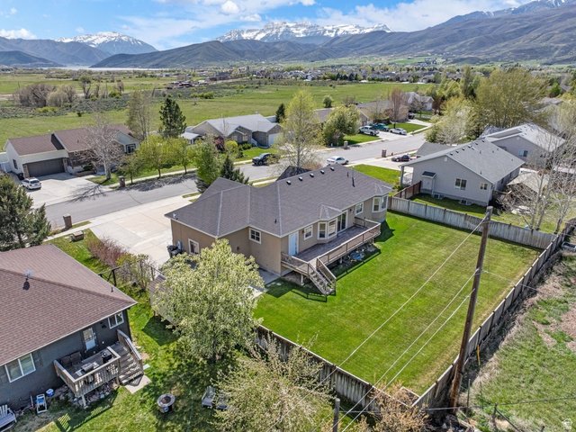 FOX DEN - Residential