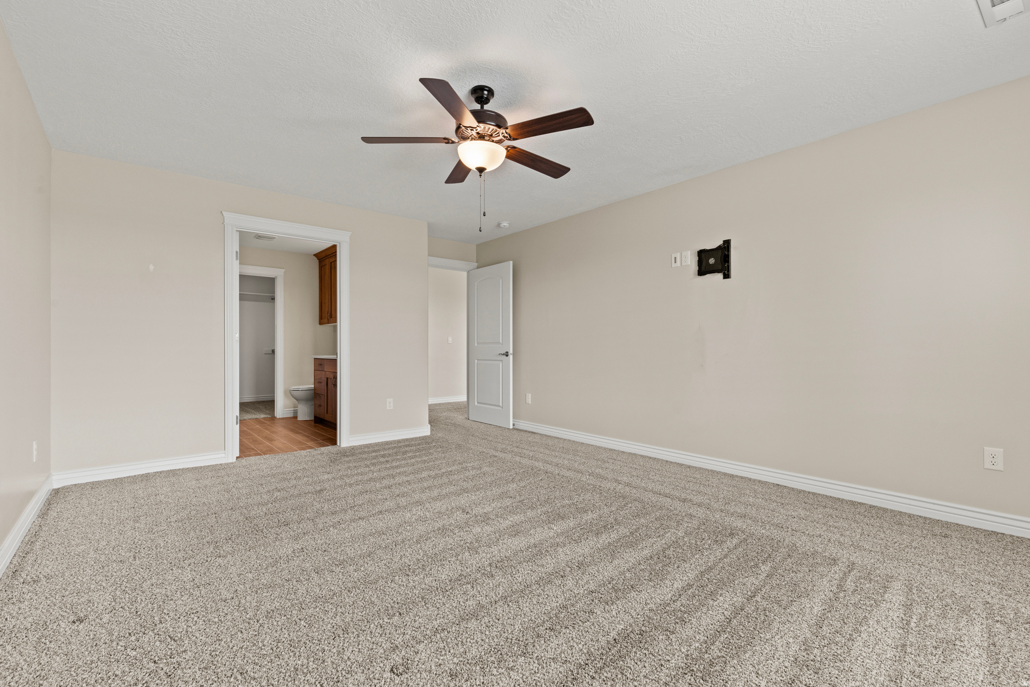 VILLAS AT KAYS CREEK - Residential