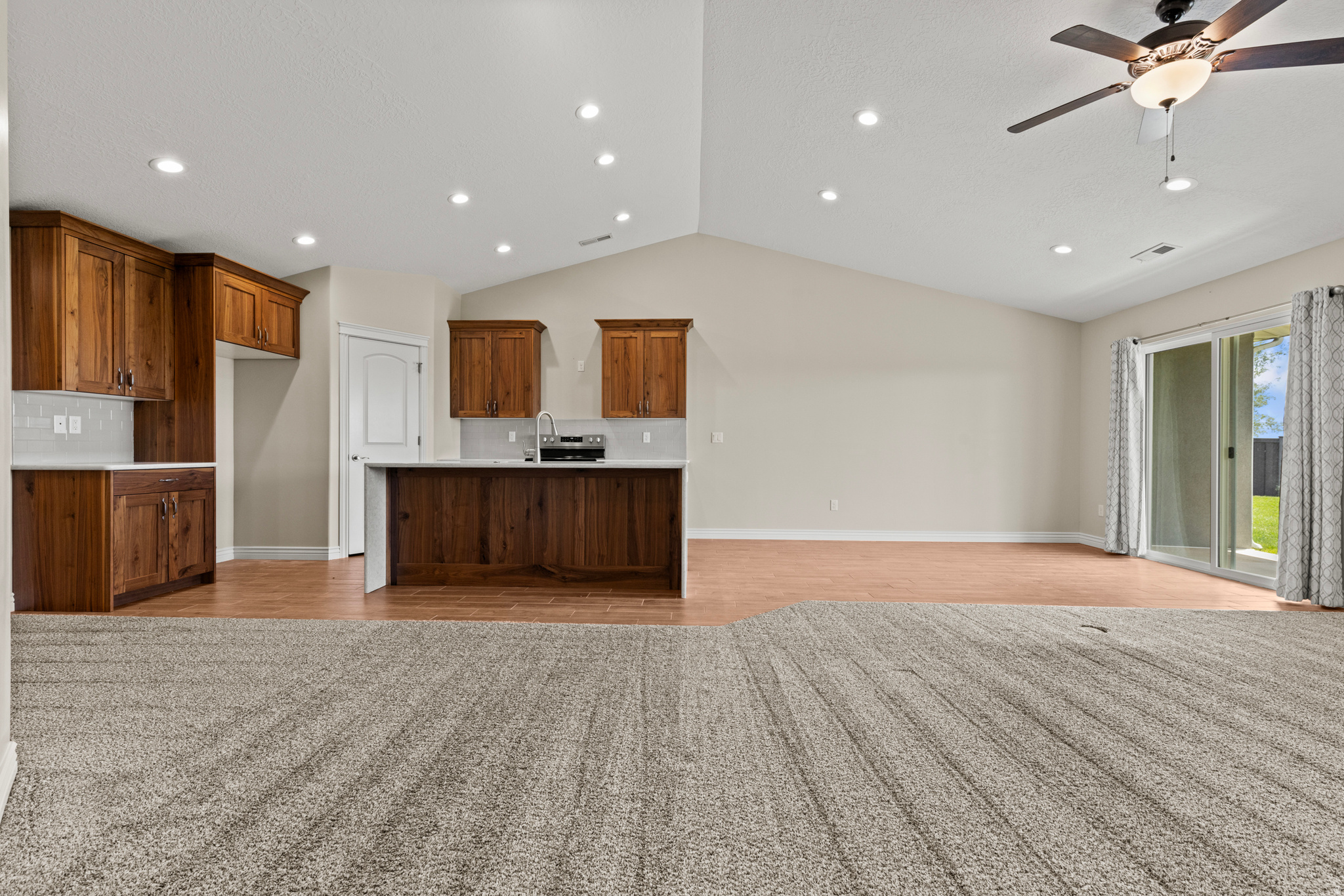 VILLAS AT KAYS CREEK - Residential