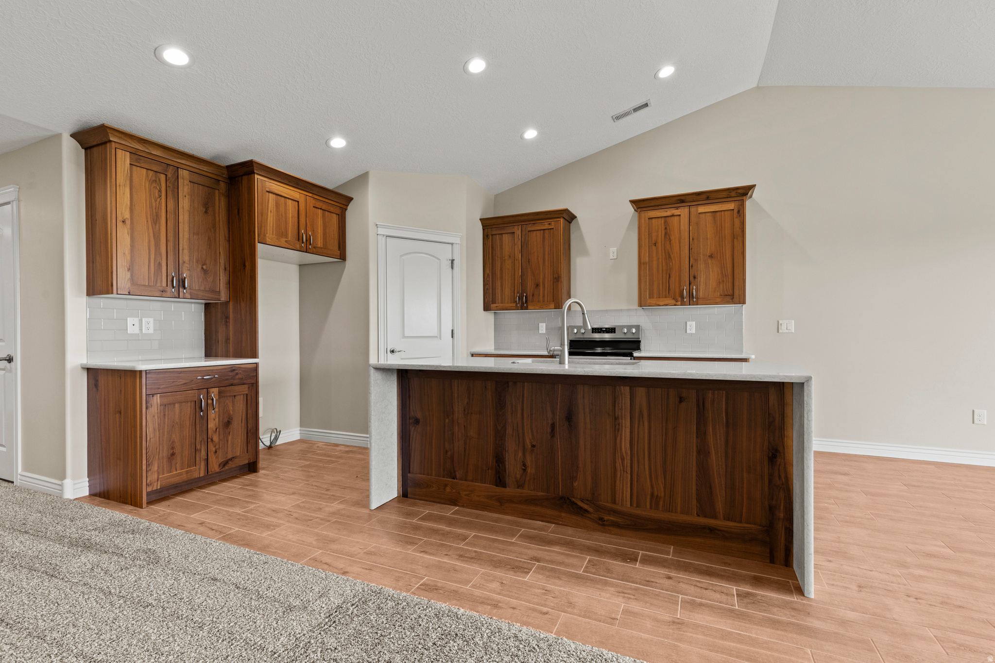 VILLAS AT KAYS CREEK - Residential