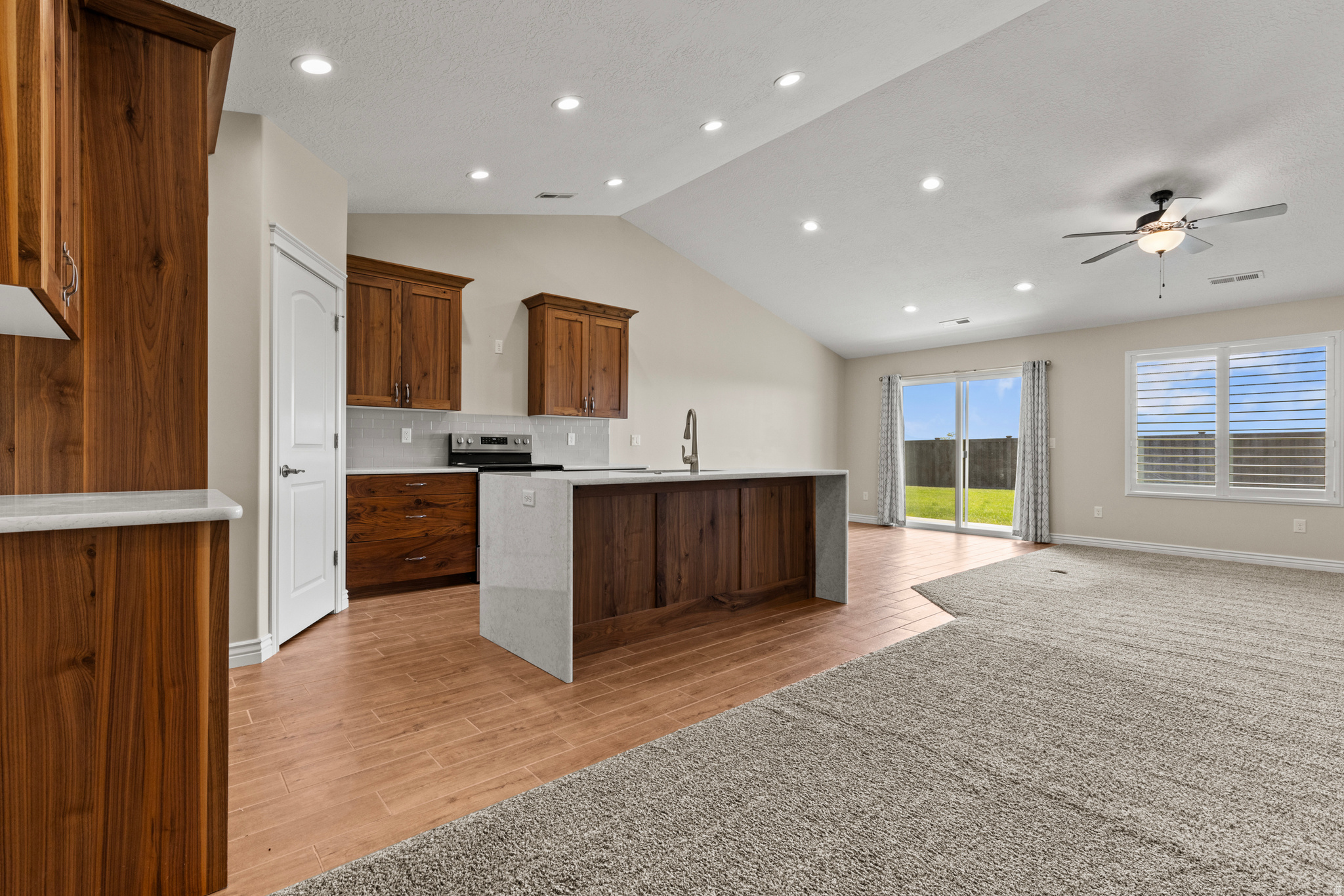 VILLAS AT KAYS CREEK - Residential