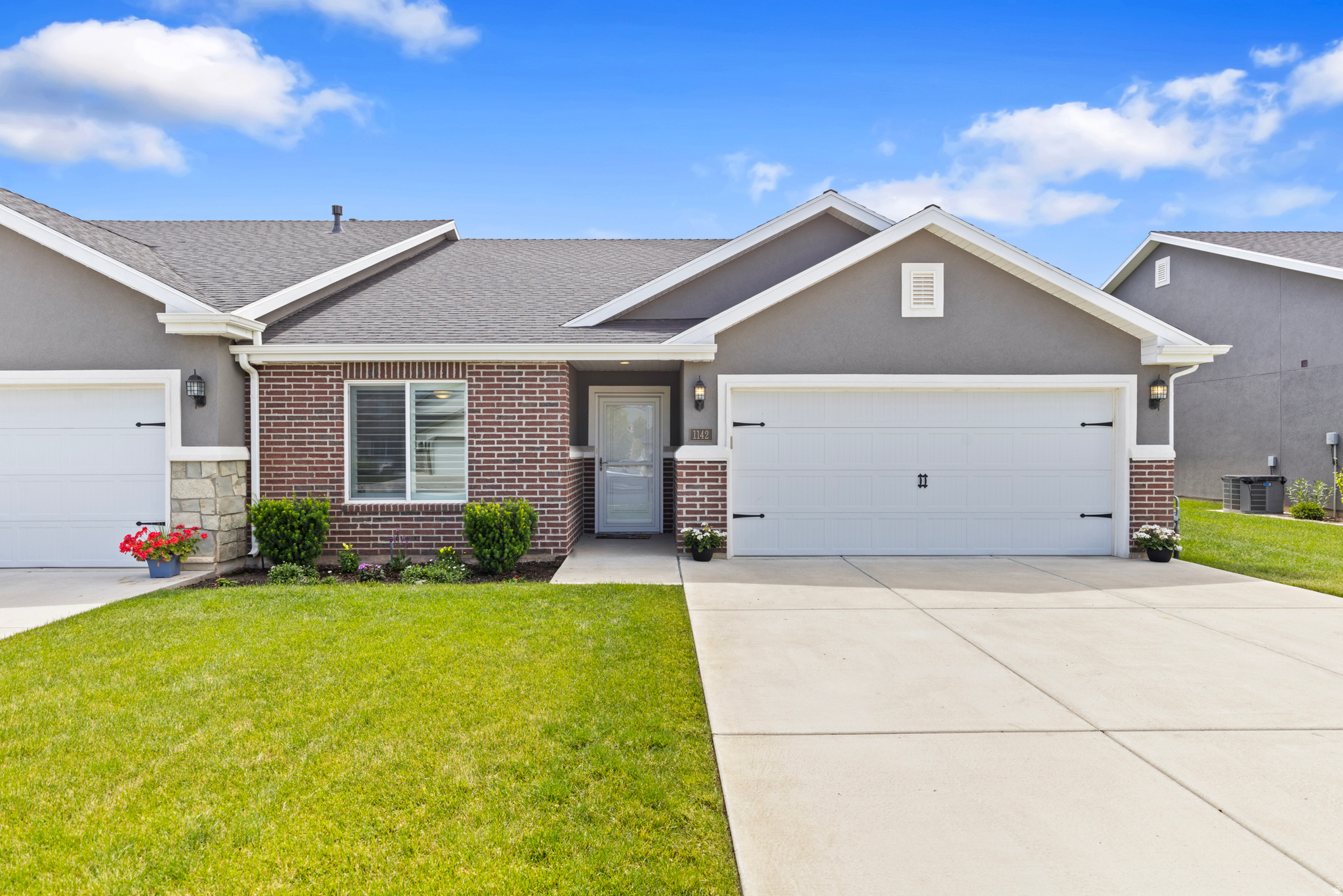 VILLAS AT KAYS CREEK - Residential